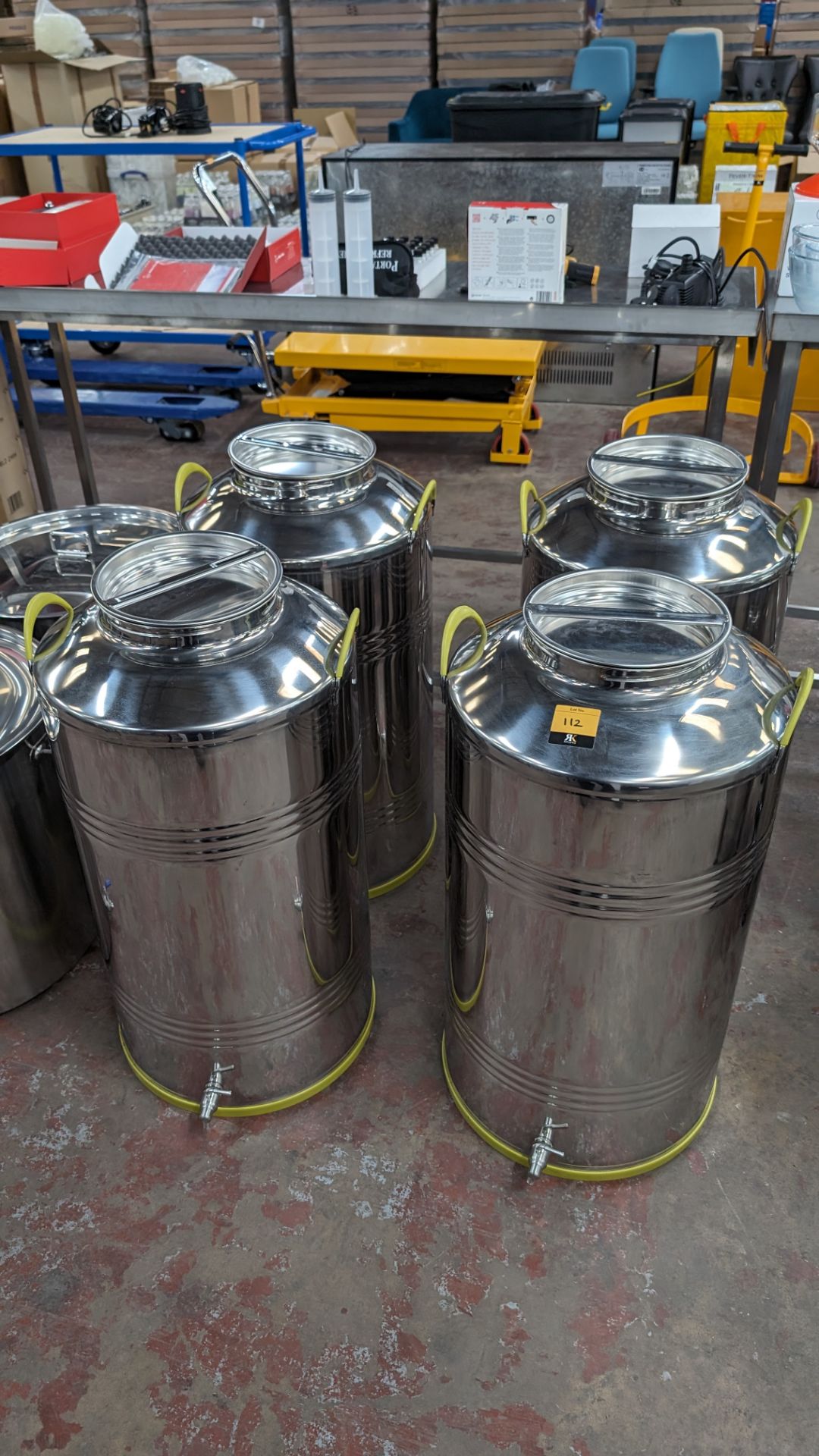 4 of 100L stainless steel milk churns, each with their own lid - Image 2 of 12