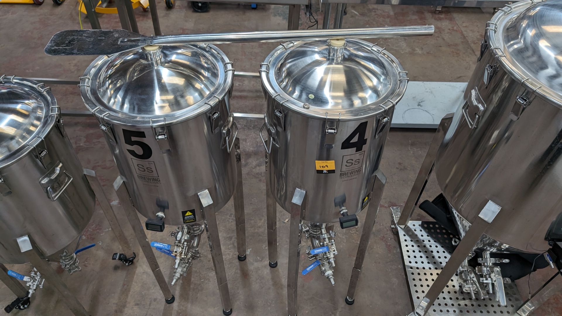 2 off SS Brewtech (Brewing Technologies) stainless steel static conical fermenters. Each fermenter - Image 12 of 12