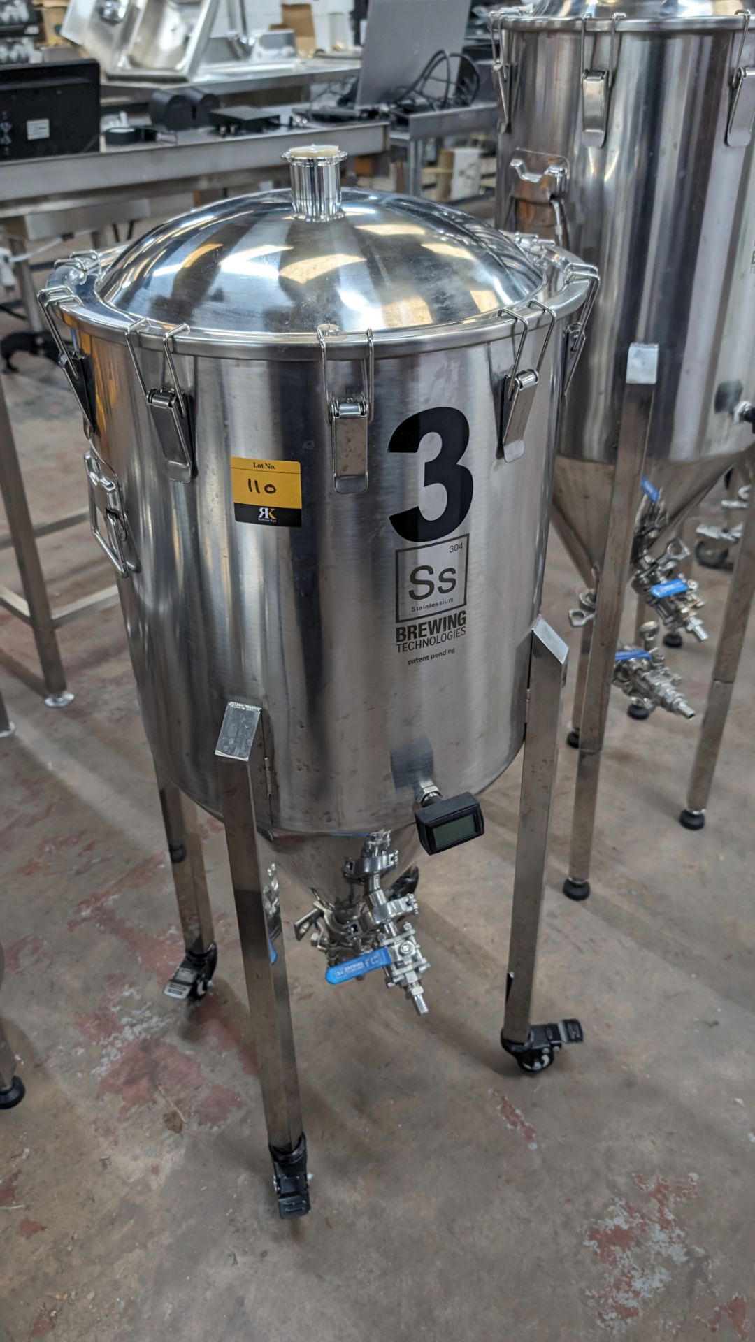 SS Brewtech (Brewing Technologies) stainless steel mobile conical fermenter with digital display. U - Image 2 of 8