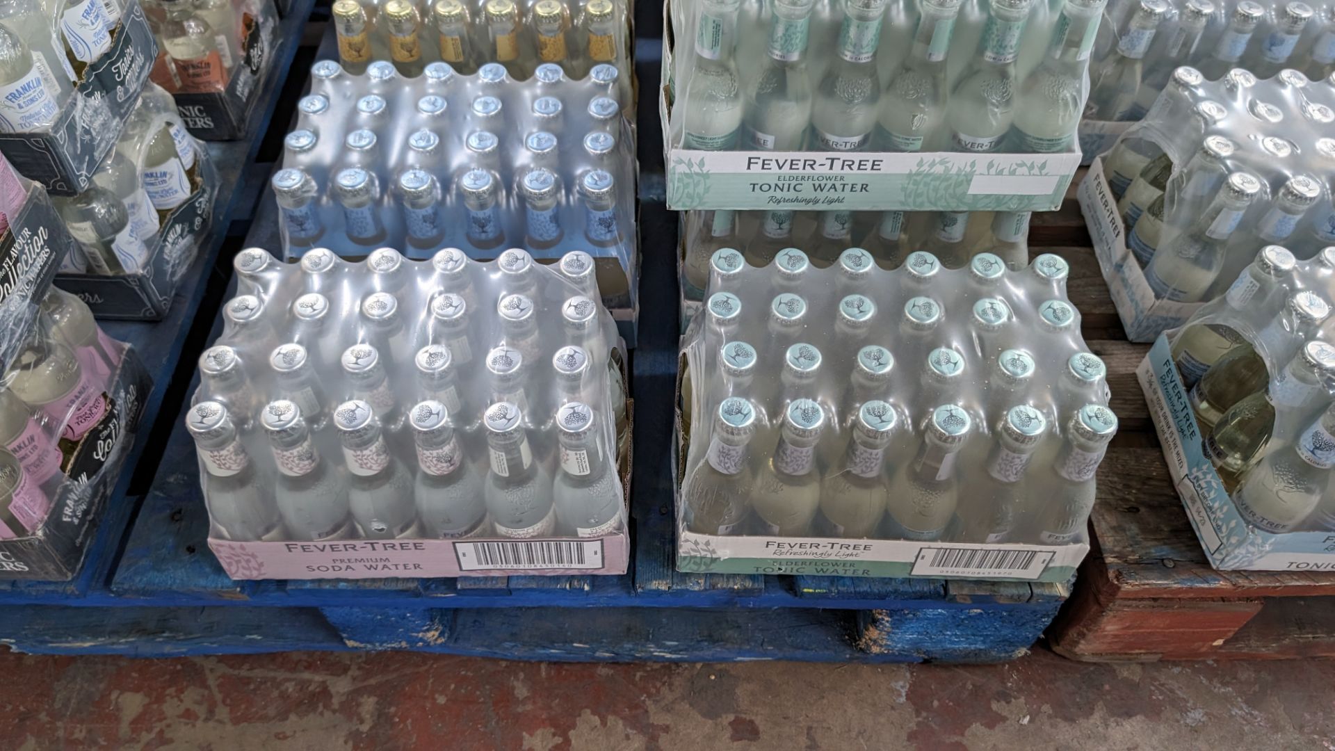 11 trays of Fever-Tree tonic water. NB: The Fever-Tree tonic water which comprises lots 219 to 222 - Image 3 of 6