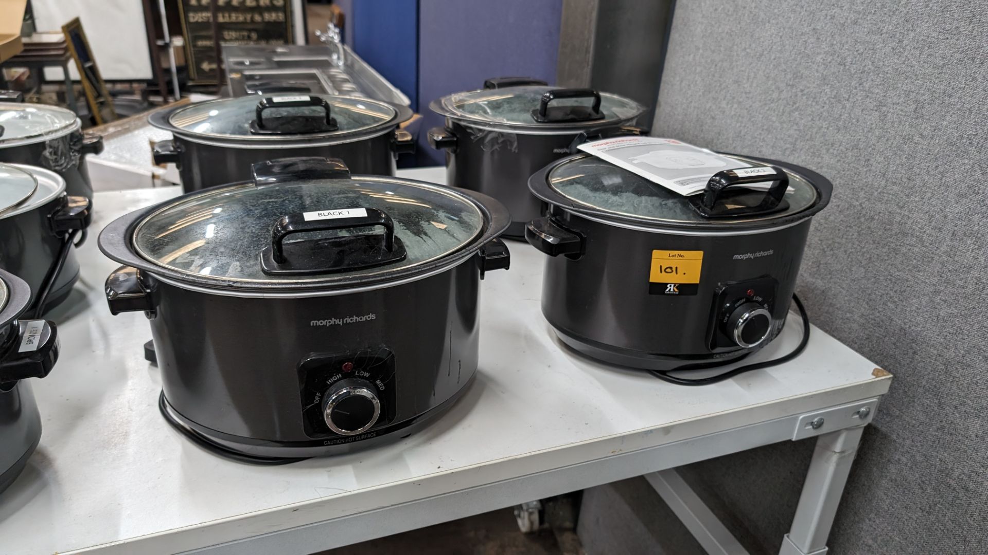 4 off Morphy Richards hinged lid slow cookers, model 461020. NB: At least some of these have been - Bild 2 aus 7