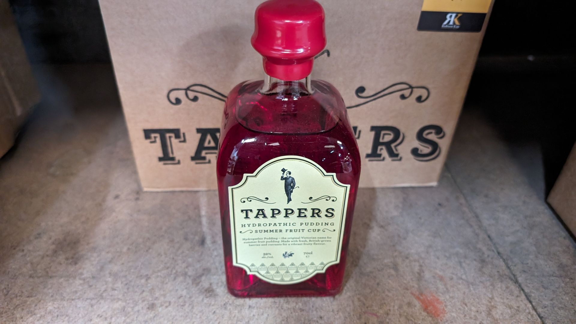 6 off 700ml bottles of Tappers Hydropathic Summer Fruit Cup, 32% ABV. Includes a Tappers presenta - Image 3 of 5