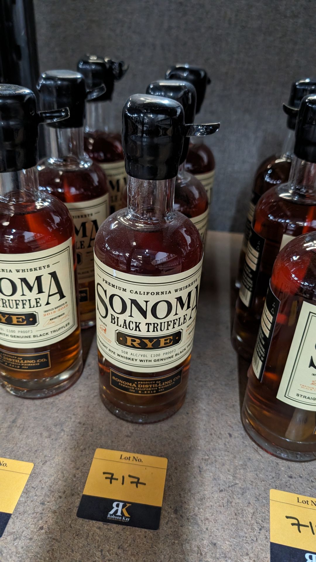 3 off 375ml bottles of Sonoma Black Truffle Rye Whiskey. 50% alc/vol (100 proof). Straight rye whi - Bild 8 aus 8