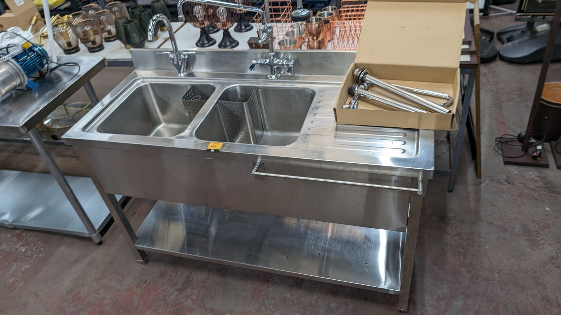 Stainless steel floor standing twin bowl sink arrangement including Monoblock pre-rinse tap system a - Image 4 of 11