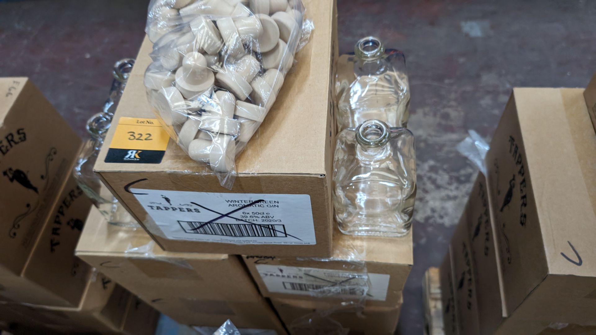 58 off 50cl/500ml clear glass bottles, each including a stopper. The bo - Image 3 of 4