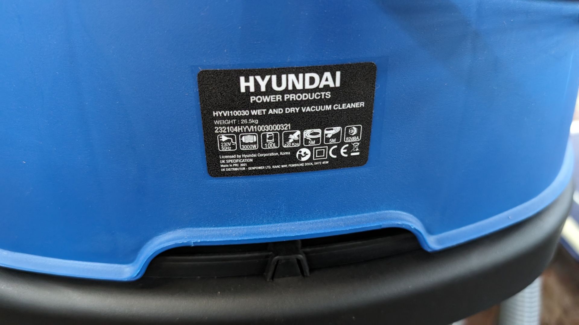 Hyundai model HYVI10030 wet and dry vacuum cleaner - Image 5 of 8