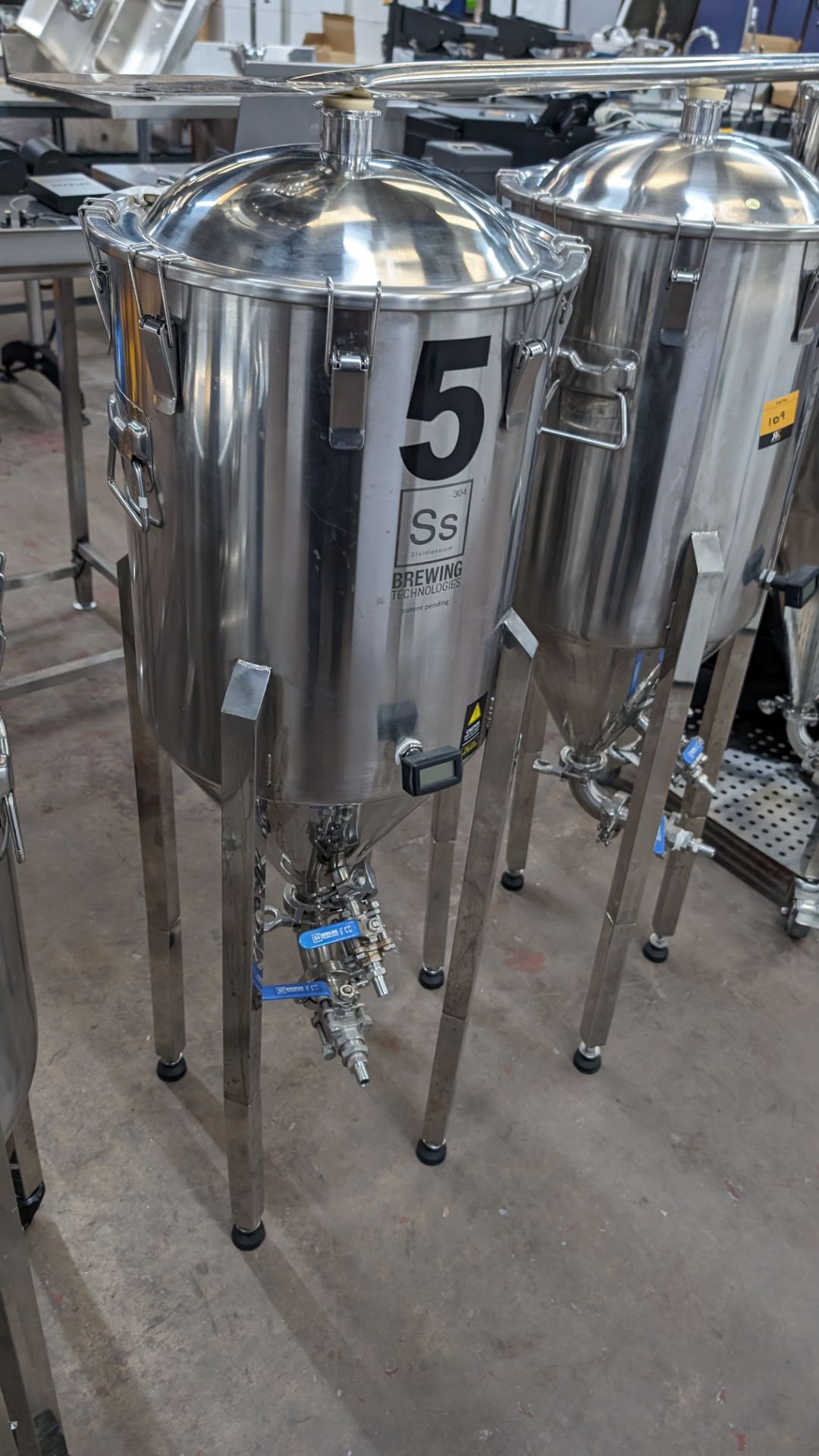 2 off SS Brewtech (Brewing Technologies) stainless steel static conical fermenters. Each fermenter - Image 10 of 12