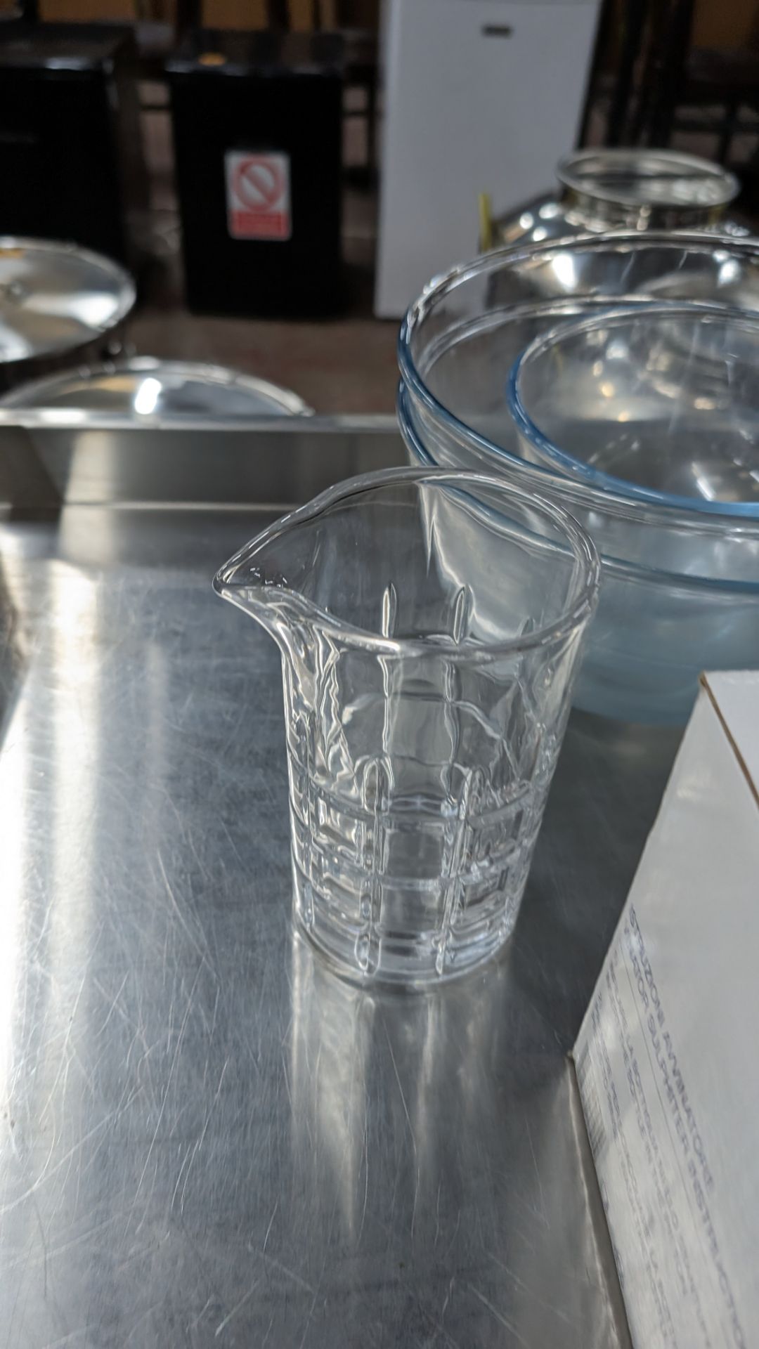 Quantity of glass bowls plus glass jug and Vinator Sulphiter - Image 4 of 8