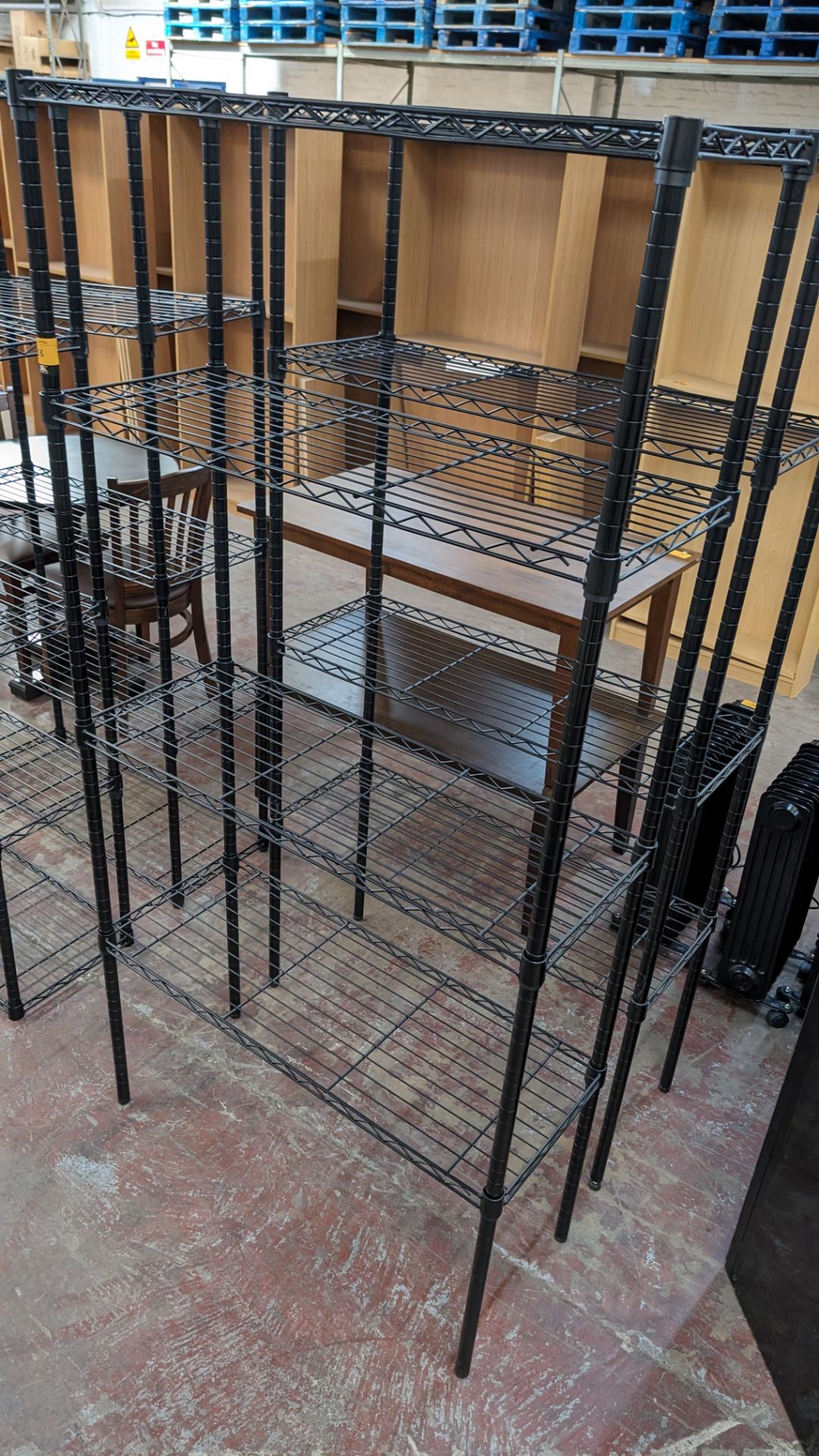 2 off black metal bolt free bolt free wire racks each with four shelves, each measuring approximatel - Image 3 of 4