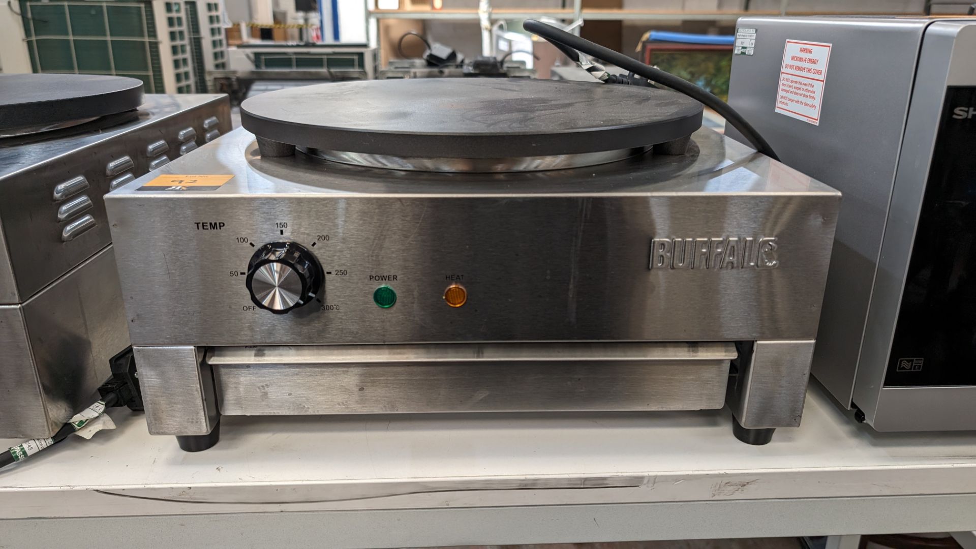 Buffalo stainless steel commercial crepe maker, model CT931 - Image 2 of 5