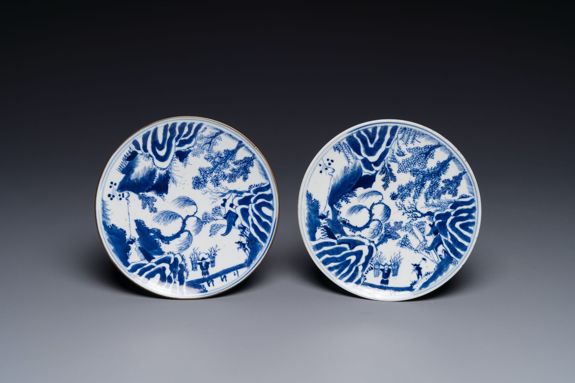 A pair of rare Chinese blue and white 'fisherman, woodcutter, farmer and scholar æ¼æ¨µè€•è®€åœ–' of - Bild 4 aus 5