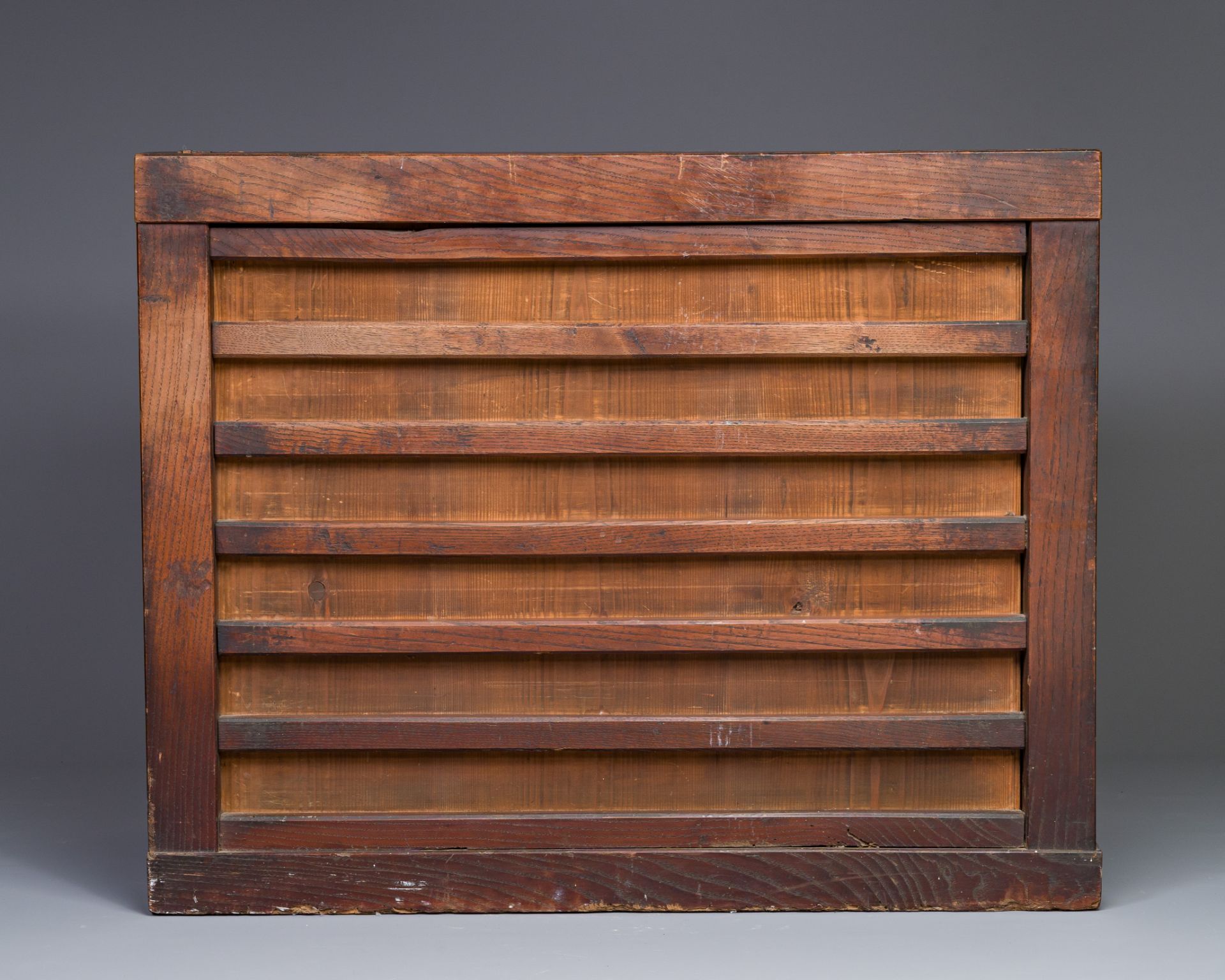 A Japanese wooden tansu chest, 19/20th C. - Image 5 of 6