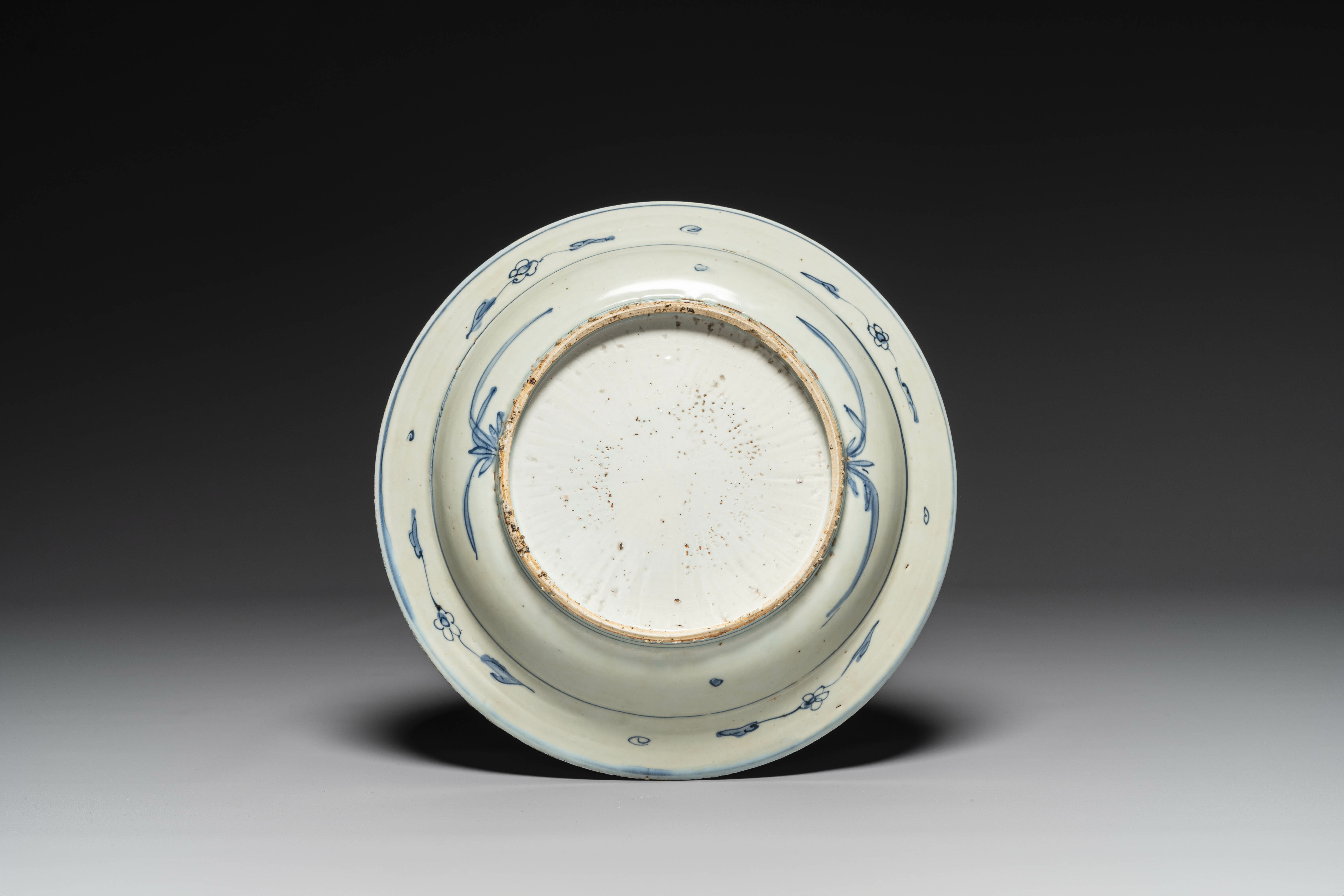 A Chinese blue and white 'birds at a pond' dish, Jiajing - Image 2 of 2