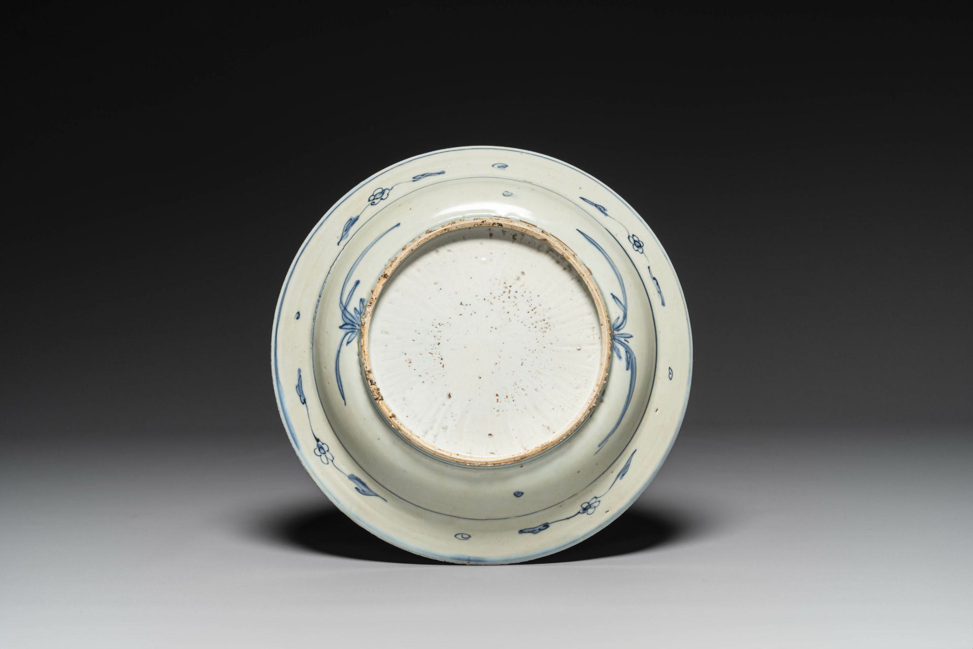 A Chinese blue and white 'birds at a pond' dish, Jiajing - Image 2 of 2