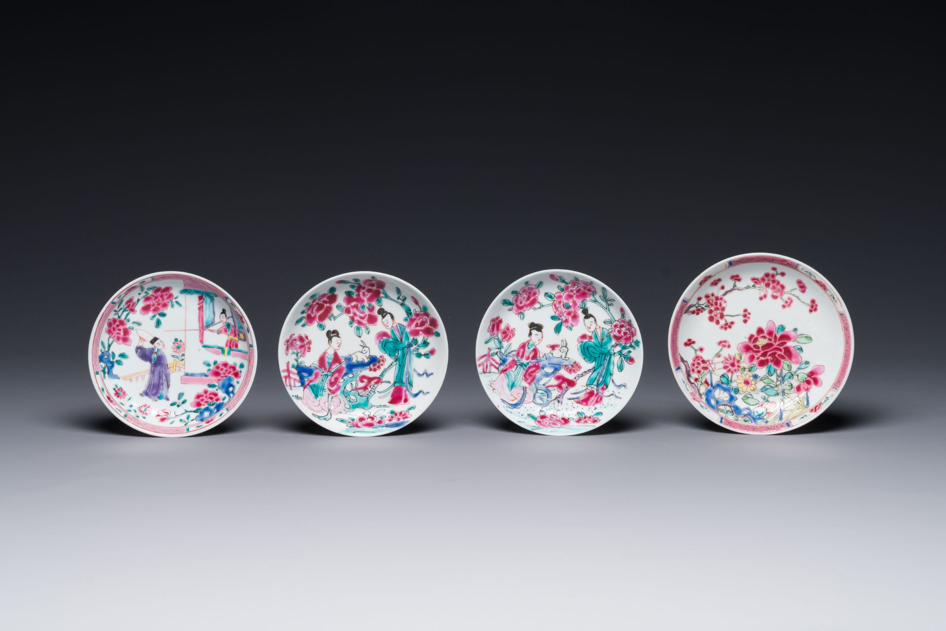 Three Chinese famille rose plates and ten saucers, Yongzheng/Qianlong - Bild 7 aus 8