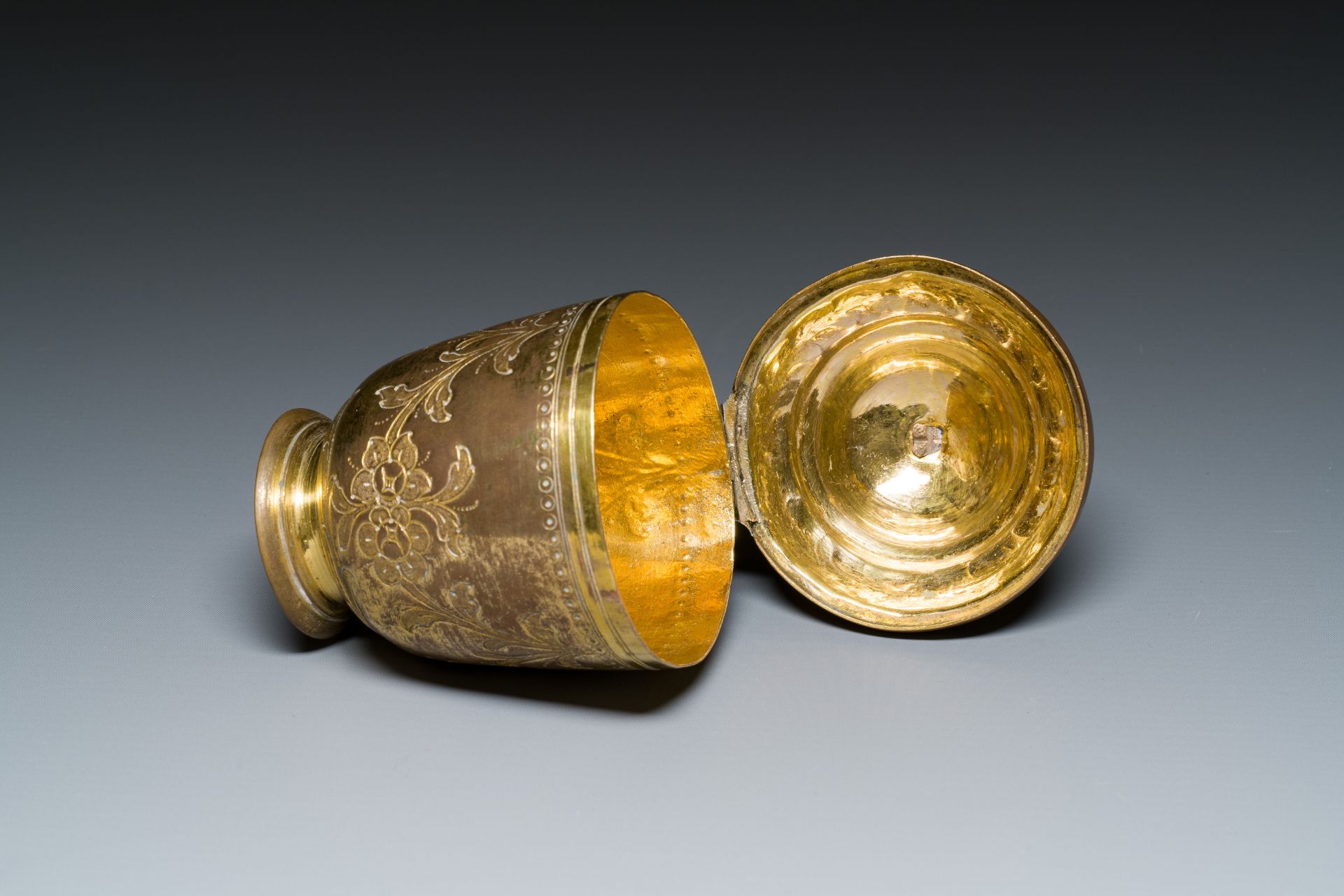 A gilt copper bowl and cover, 'tombak', Turkey, 18th C. - Image 9 of 9