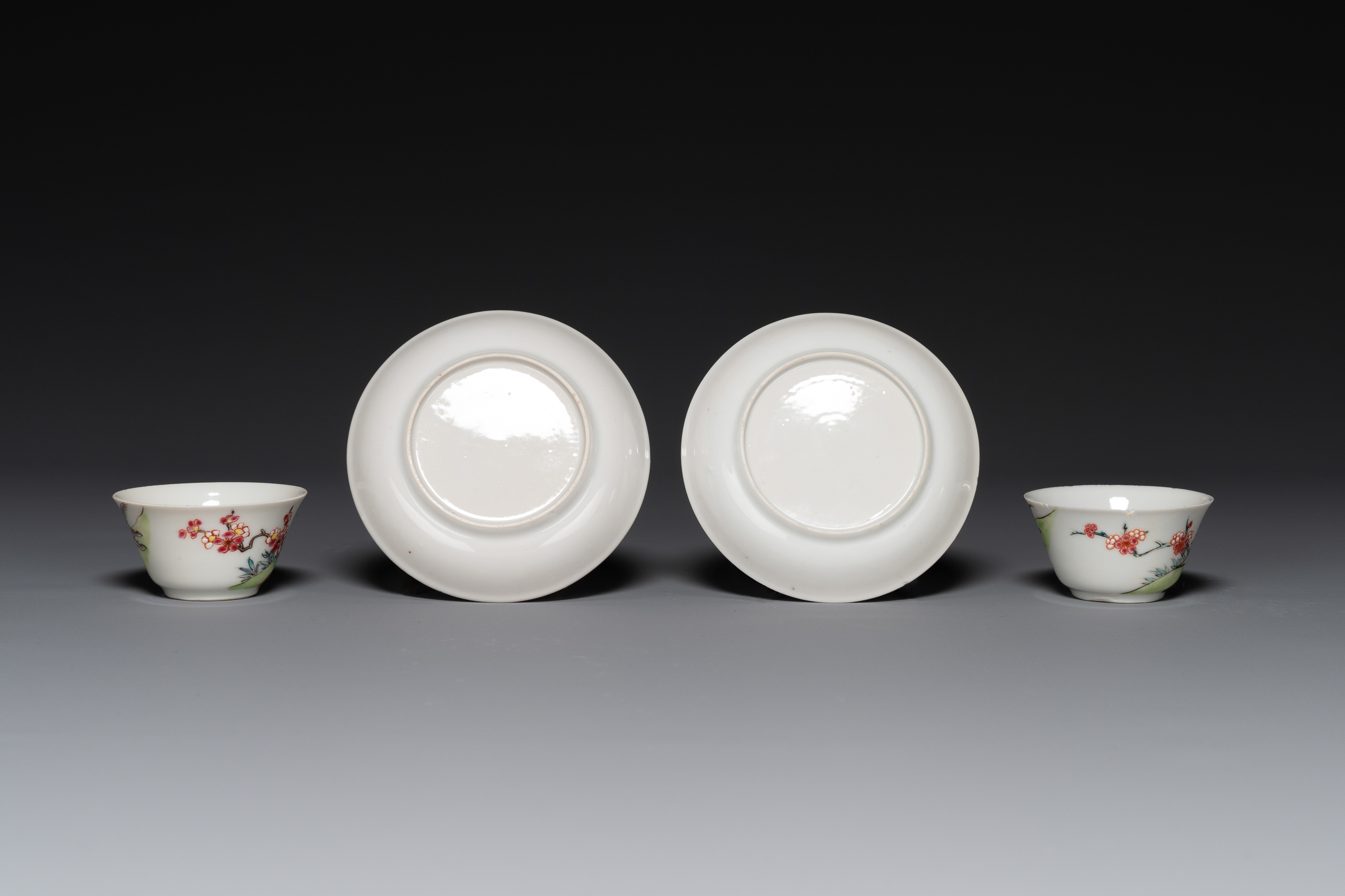 A pair of Chinese famille rose cups and saucers with horses, Yongzheng - Image 2 of 4