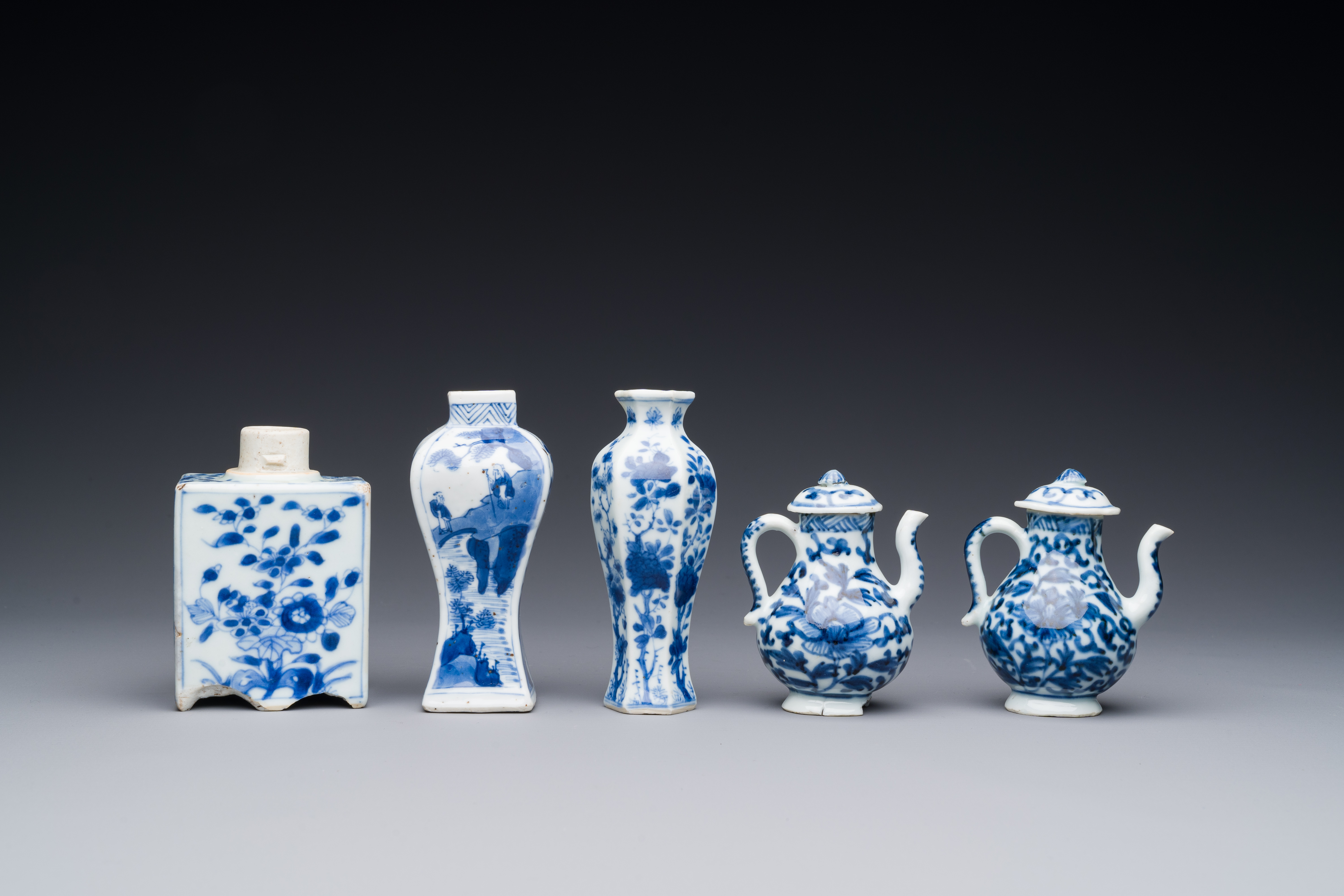 Two Chinese blue and white vases, two miniature jugs and a tea caddy, Kangxi - Image 4 of 5