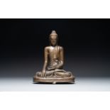 A Burmese bronze Mandalay-style Buddha in bhumisparsha mudra, 18/19th C.