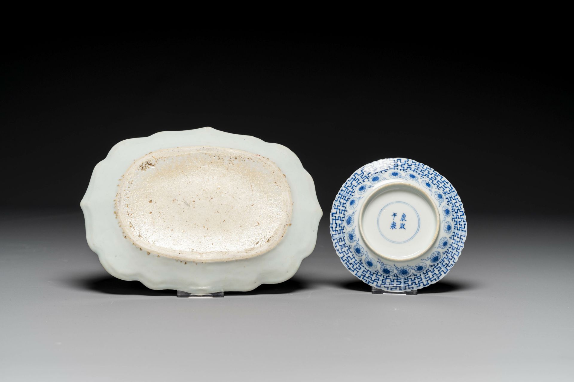 A group of six pieces of Chinese blue and white porcelain, 18/19th century - Image 17 of 17