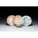 A pair of Chinese English-decorated plates and a Dutch-overdecorated Chinese bowl and plate, Qianlon