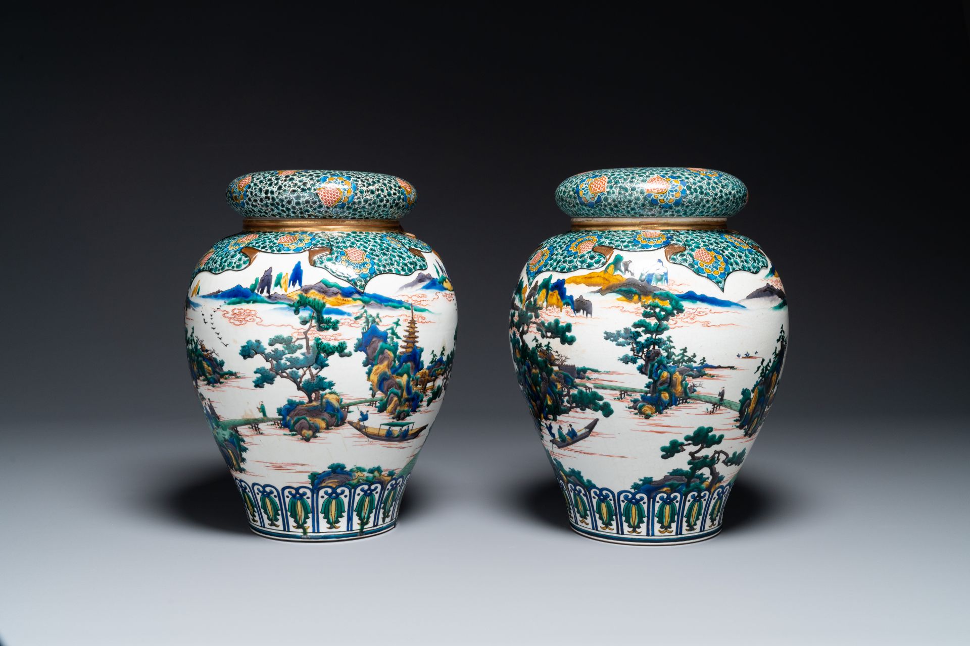 A pair of Japanese Kutani covered vases with landscape design, Meiji, 19th C. - Image 3 of 6