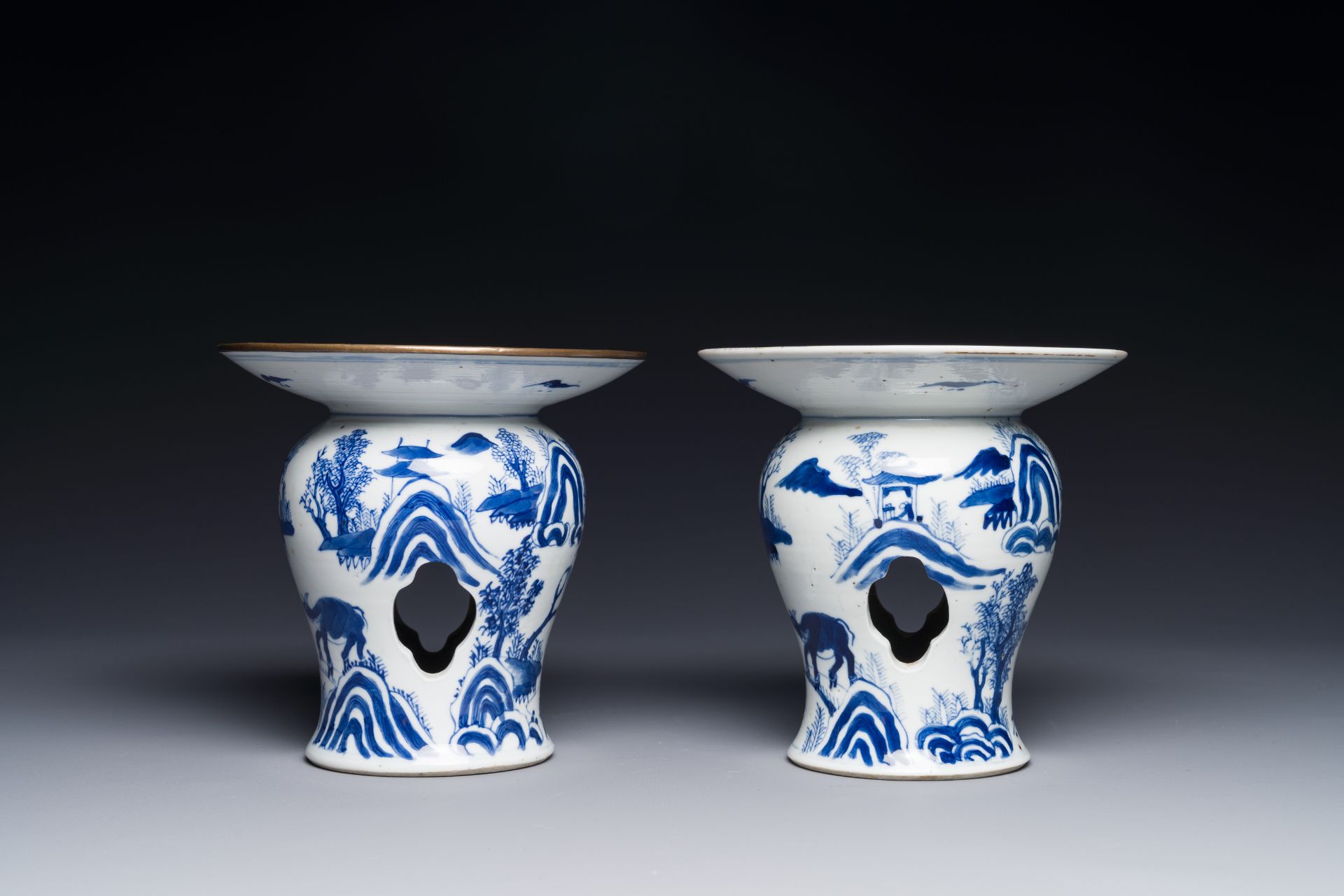 A pair of rare Chinese blue and white 'fisherman, woodcutter, farmer and scholar æ¼æ¨µè€•è®€åœ–' of - Image 3 of 5