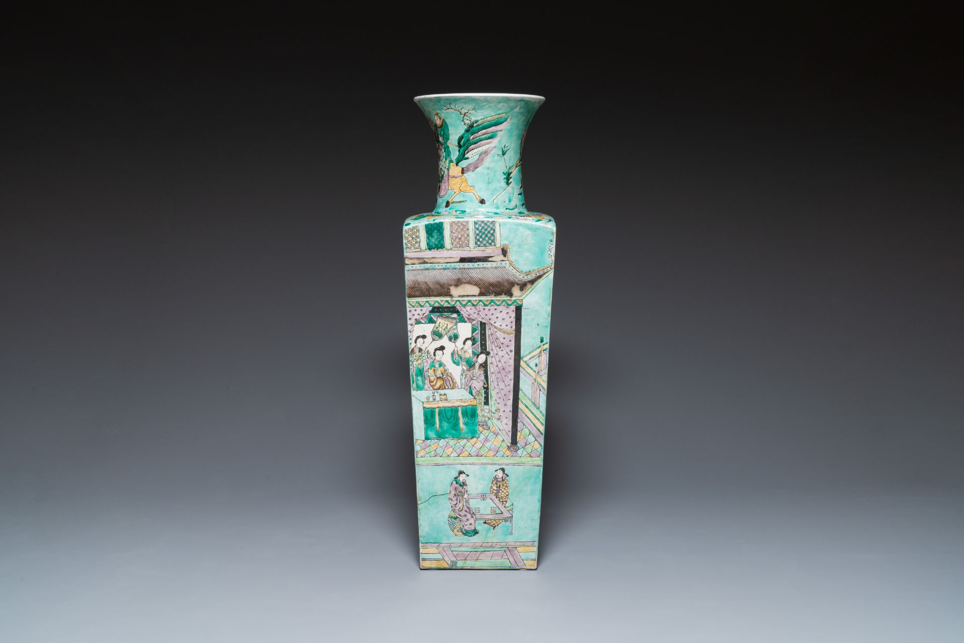A large Chinese square verte biscuit 'Romance of the Three Kingdoms' vase, 19th C. - Image 5 of 7