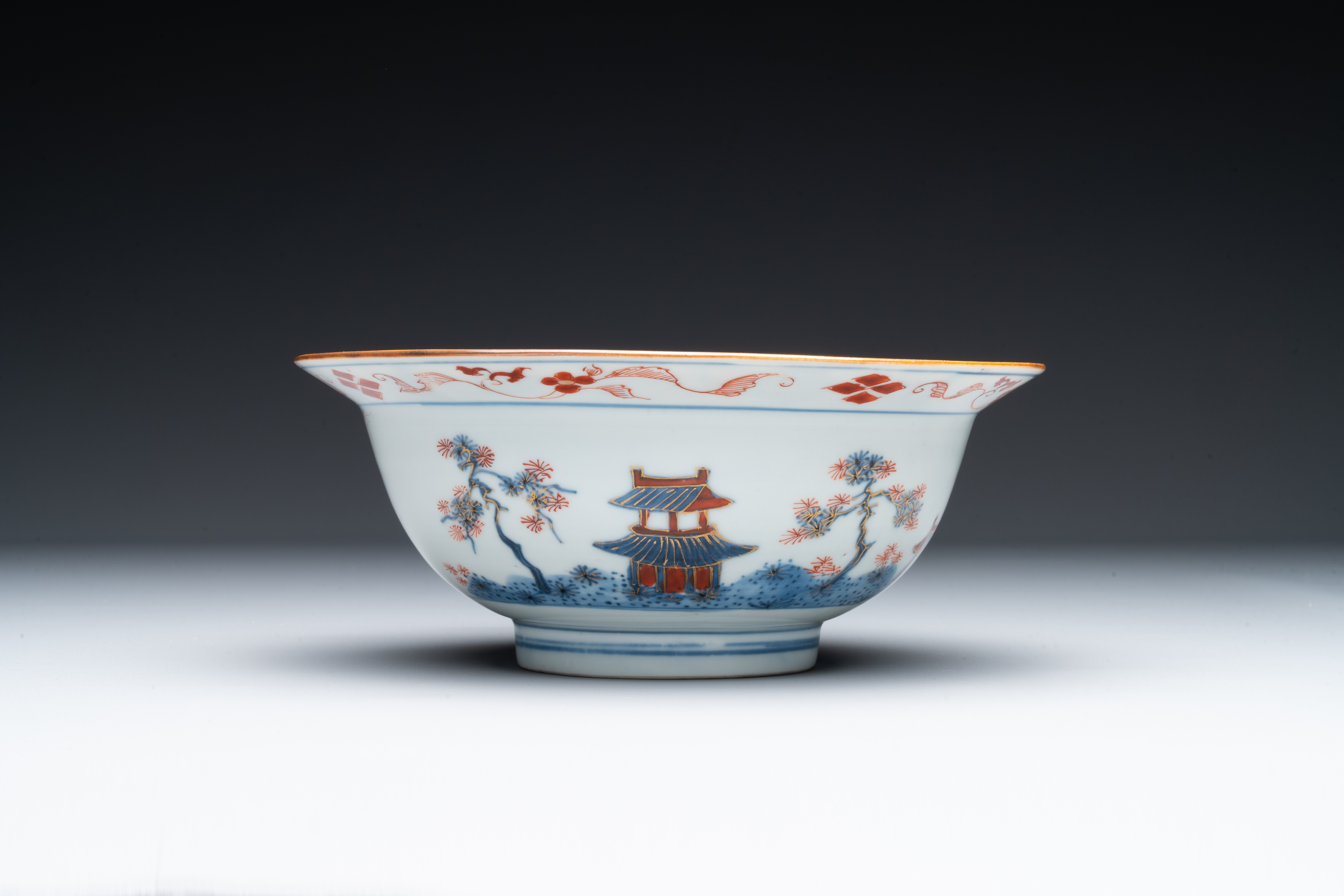 A Chinese Imari-style 'klapmuts' bowl with landscape design, ex-collection of August the Strong, Kan - Image 3 of 4