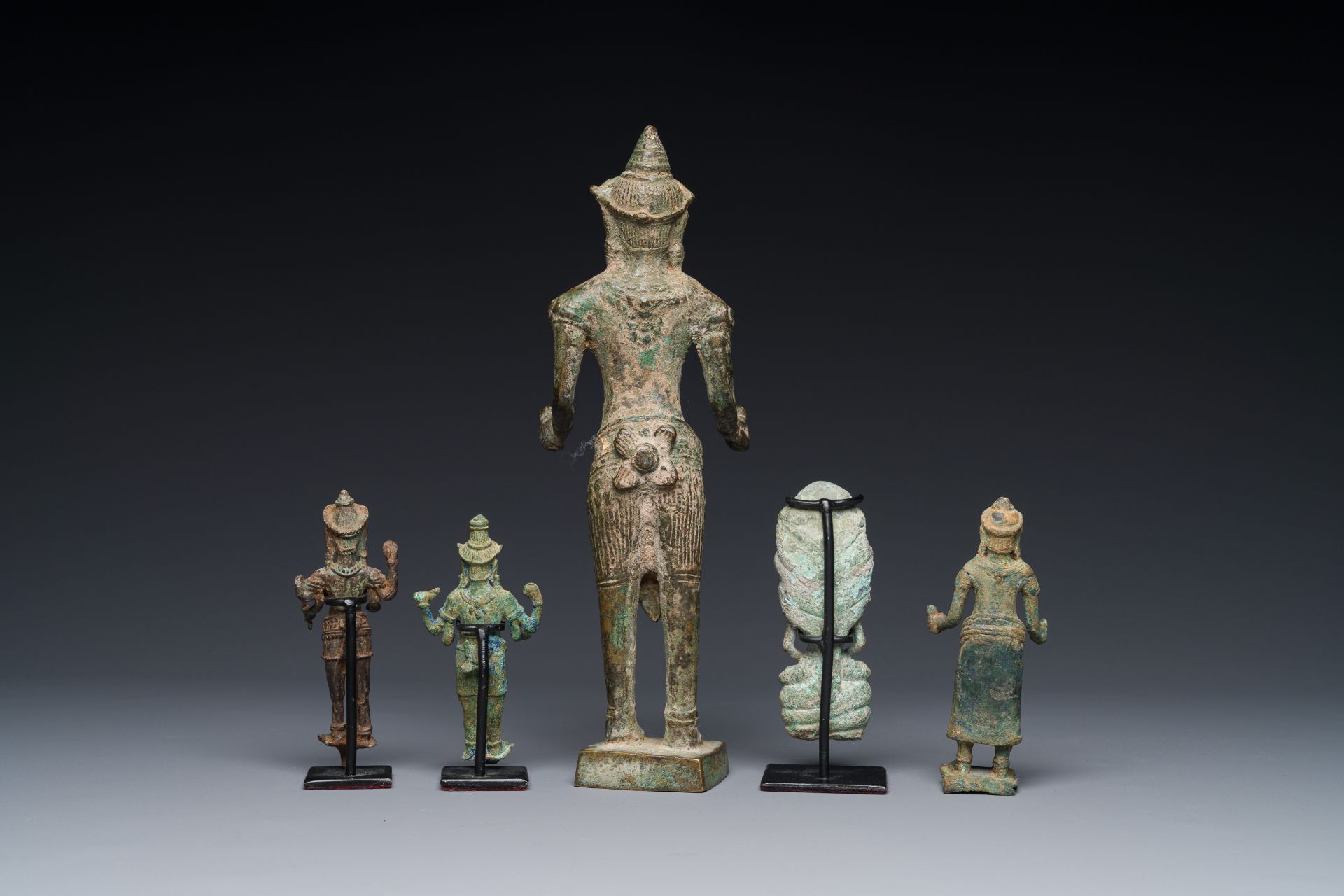 A group of five bronze figures of Shiva, Bodhisattva and Uma, Cambodia, 11/16th C. - Image 8 of 15