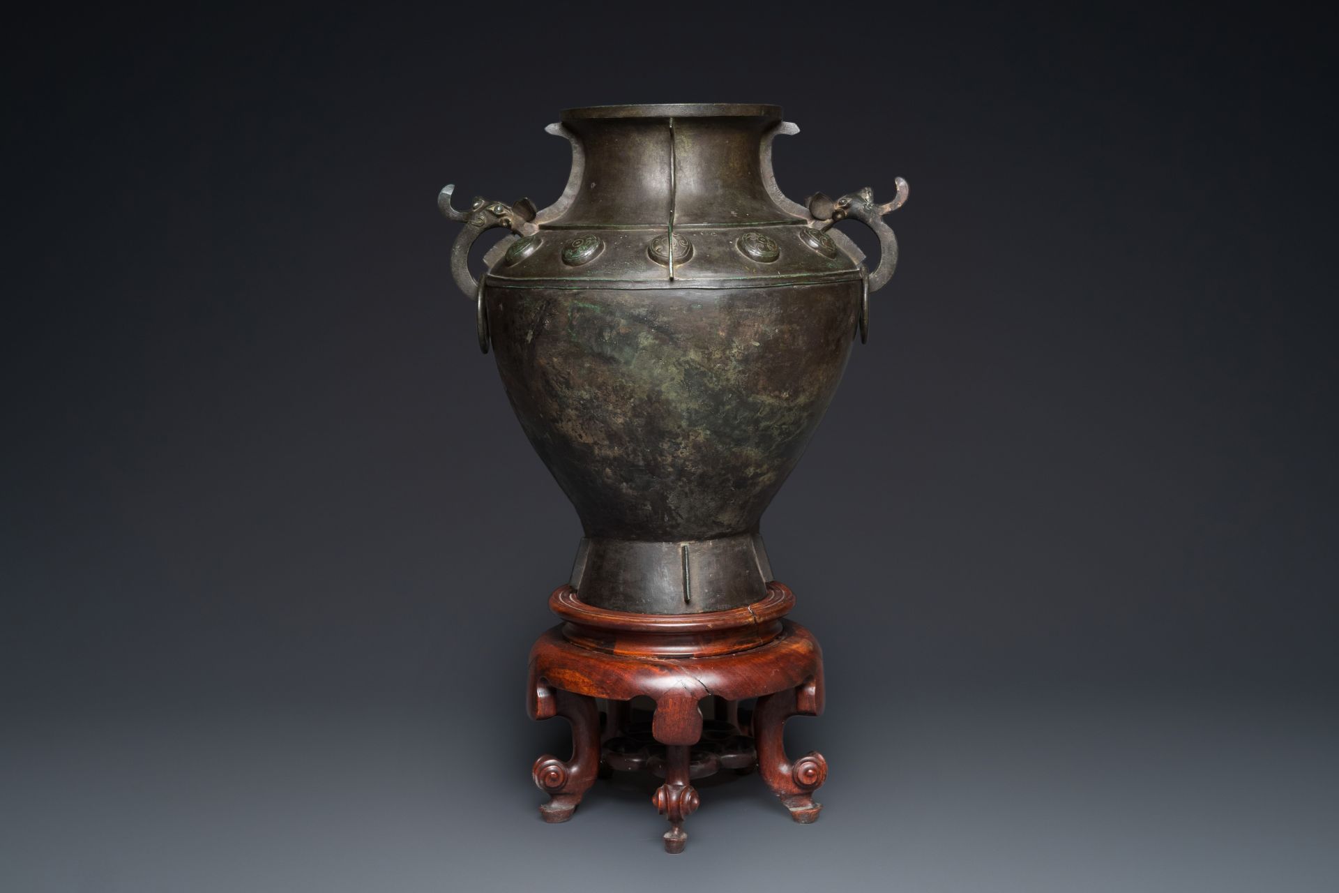 A rare massive Chinese archaistic bronze 'lei' wine vessel with inscription, Song - Image 2 of 30