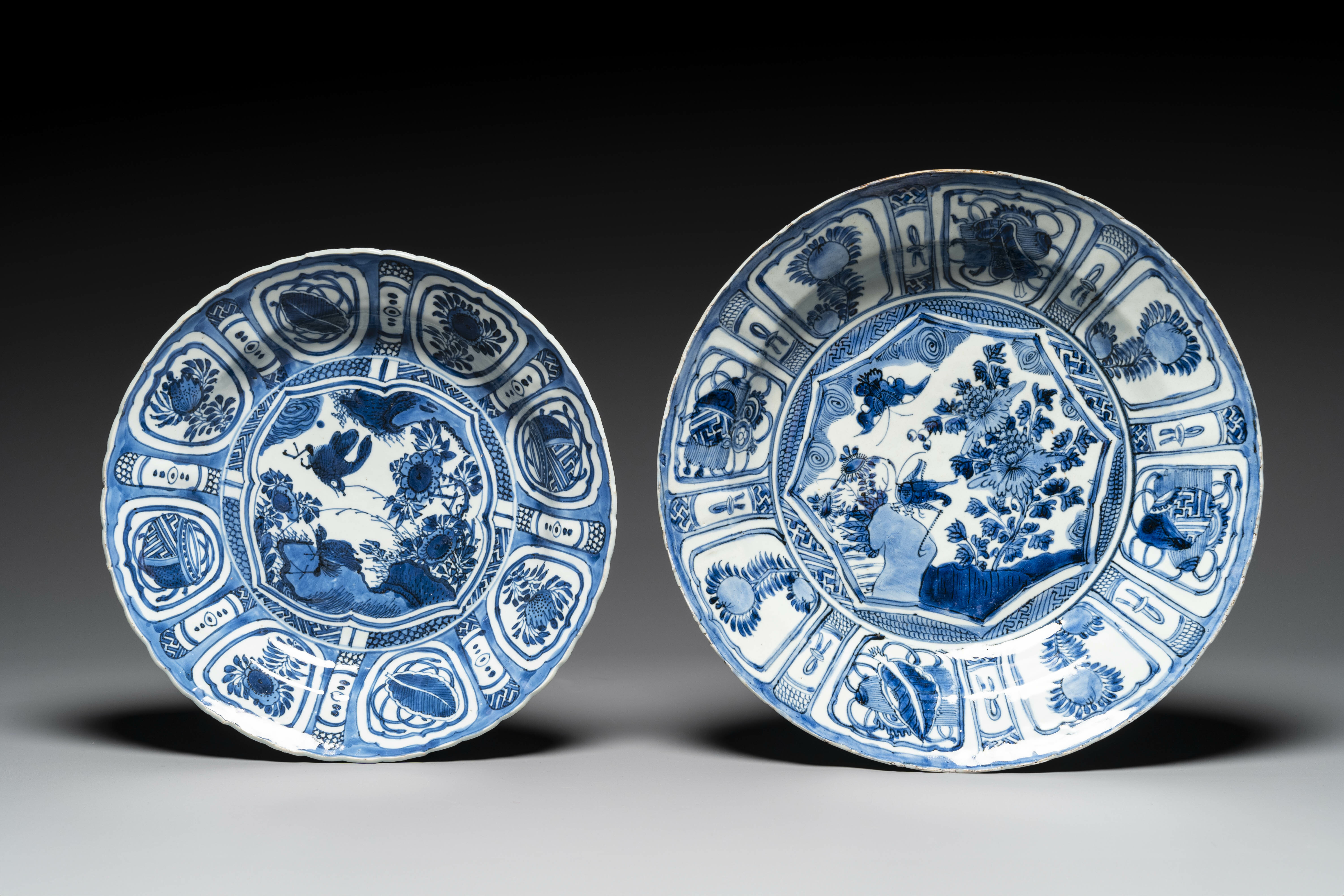 Two Chinese blue and white kraak porcelain plates with birds and insects, Wanli