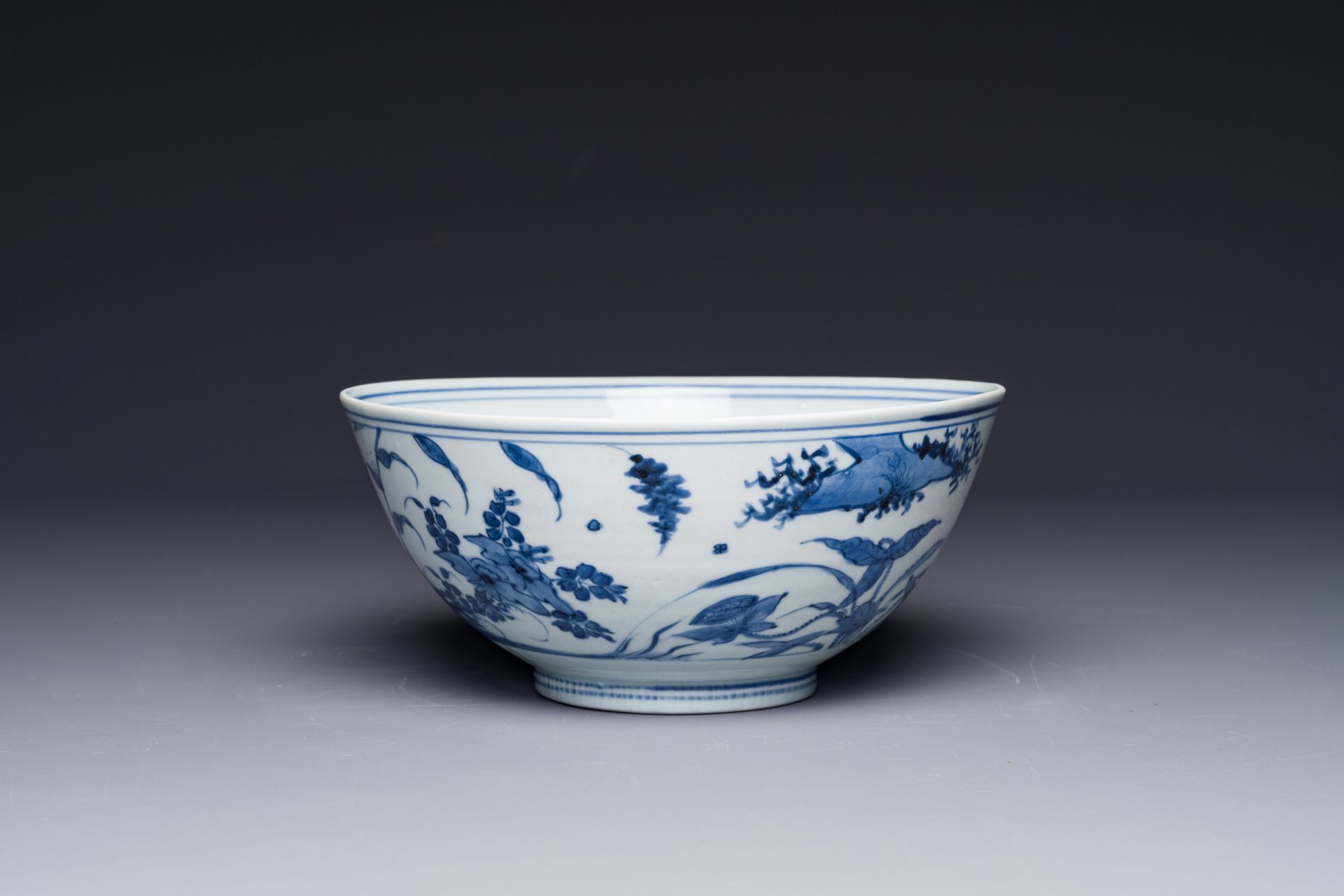 A Chinese blue and white 'mandarin ducks in a lotus pond' bowl, Chenghua mark, Wanli - Image 3 of 5
