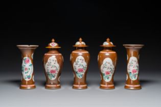 A Chinese capucin-brown-ground famille rose garniture of five vases with floral design, Yongzheng/Qi