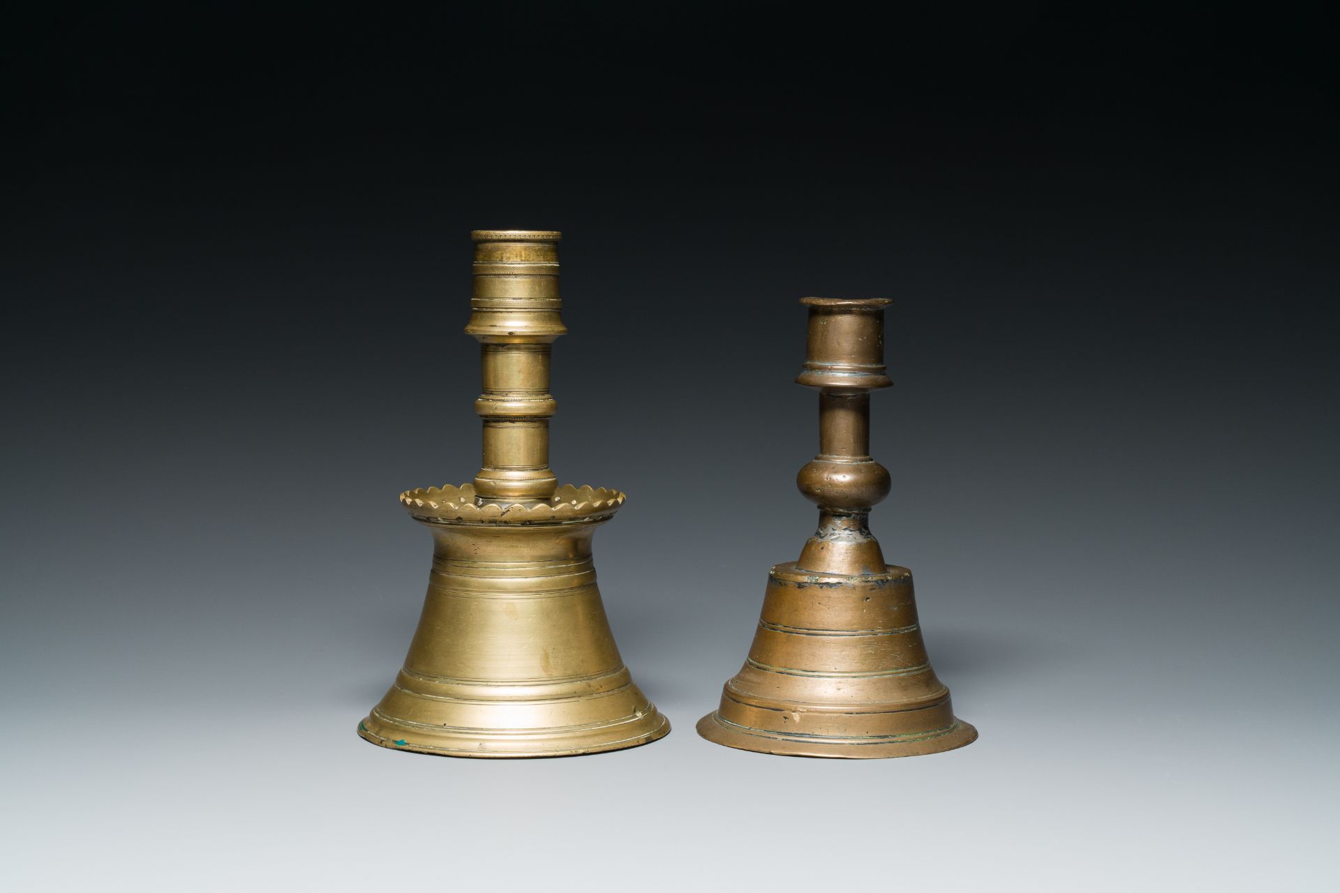 Two Ottoman bronze candlesticks, 17th C. - Image 2 of 7