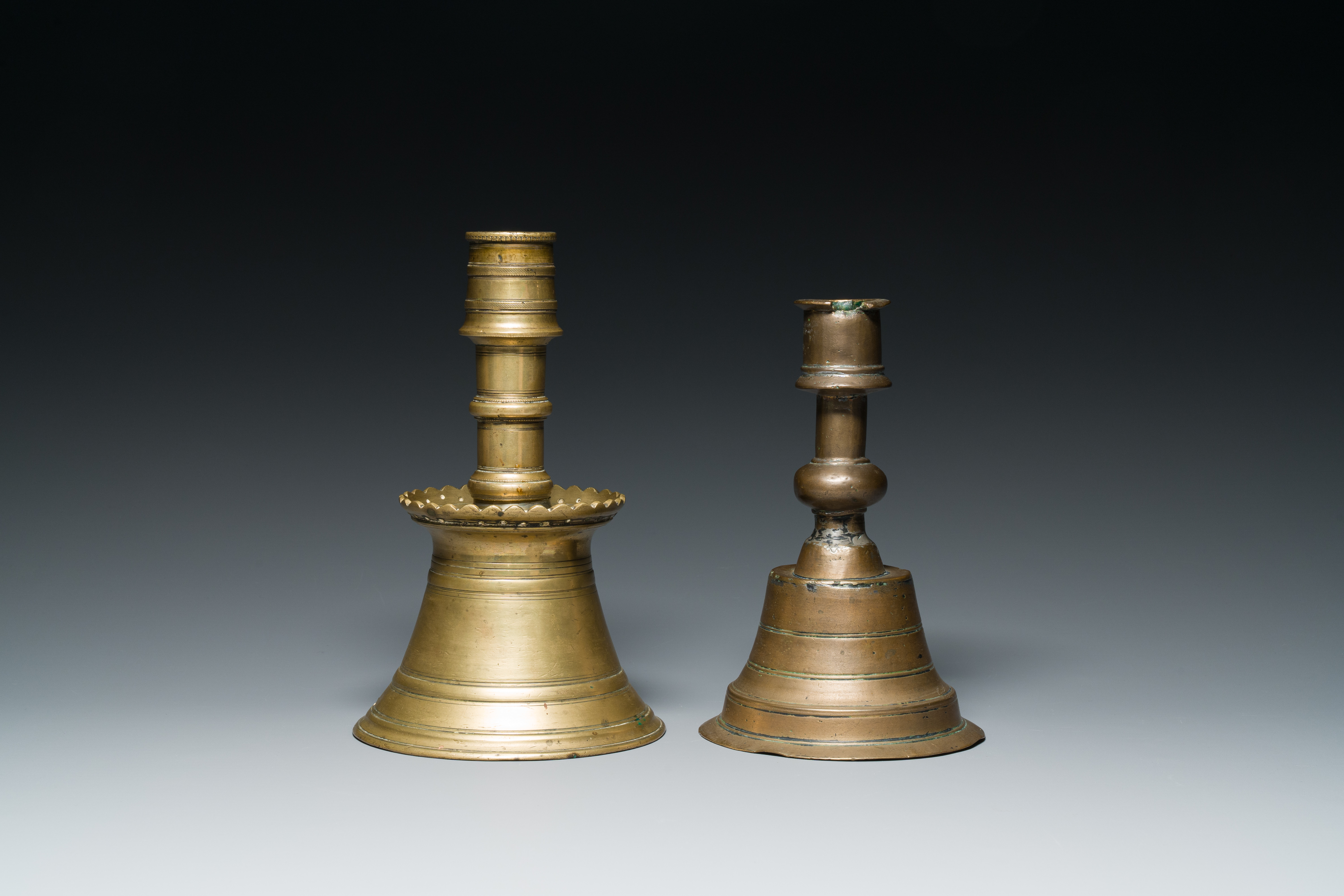 Two Ottoman bronze candlesticks, 17th C. - Image 4 of 7