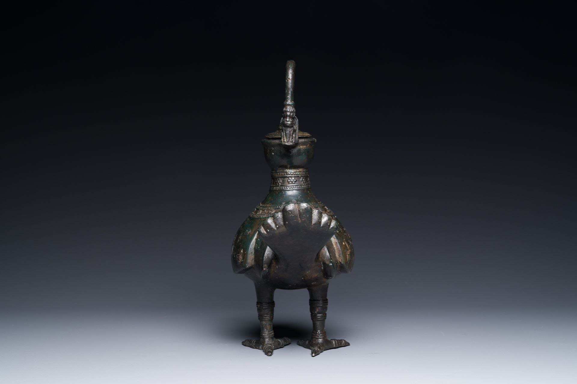 A Chinese archaistic bronze wine vessel in the form of a goose, Song - Image 9 of 21