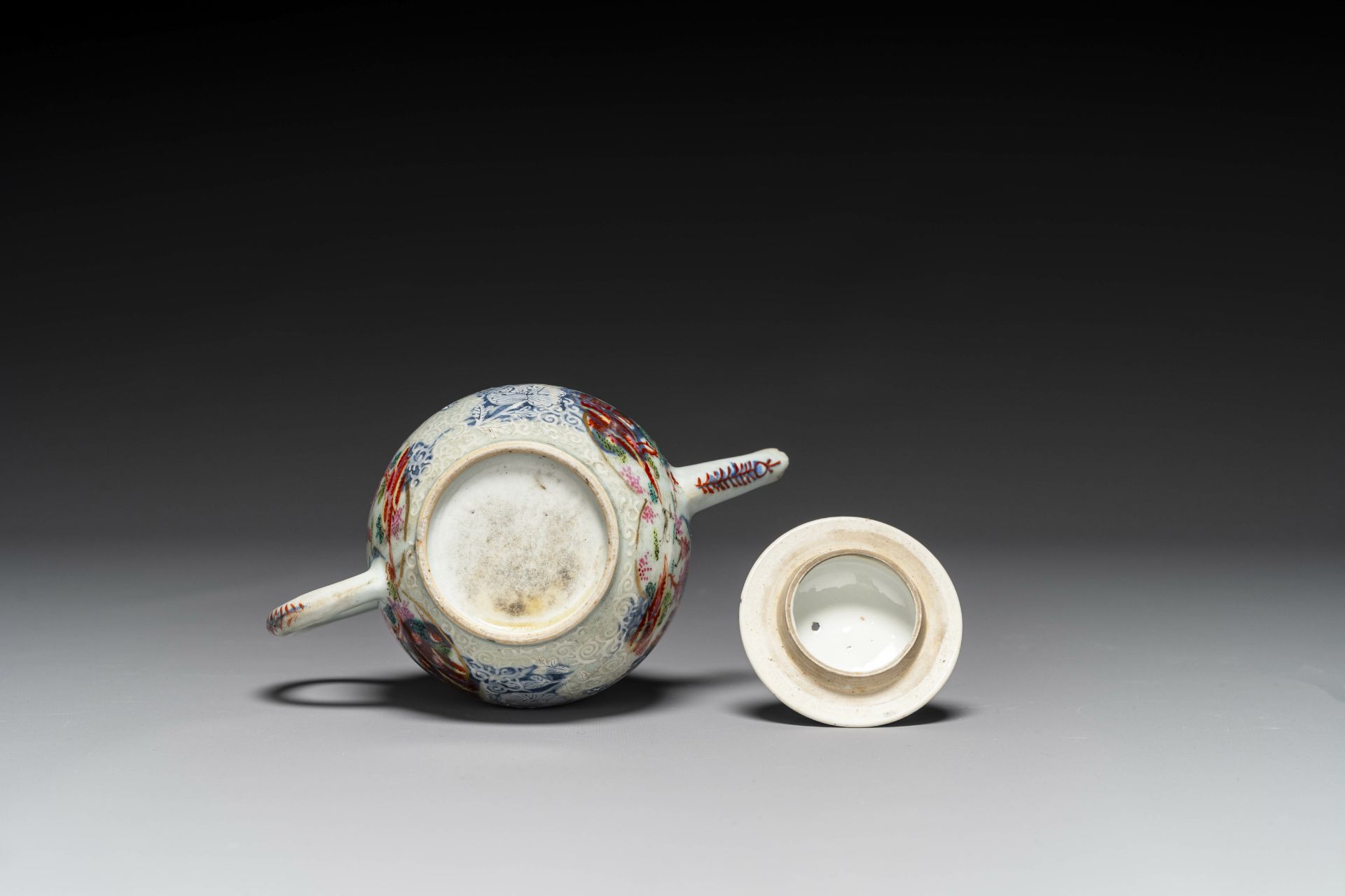 A varied collection of Chinese blue and white and famille rose porcelain, Qianlong and later - Bild 13 aus 19