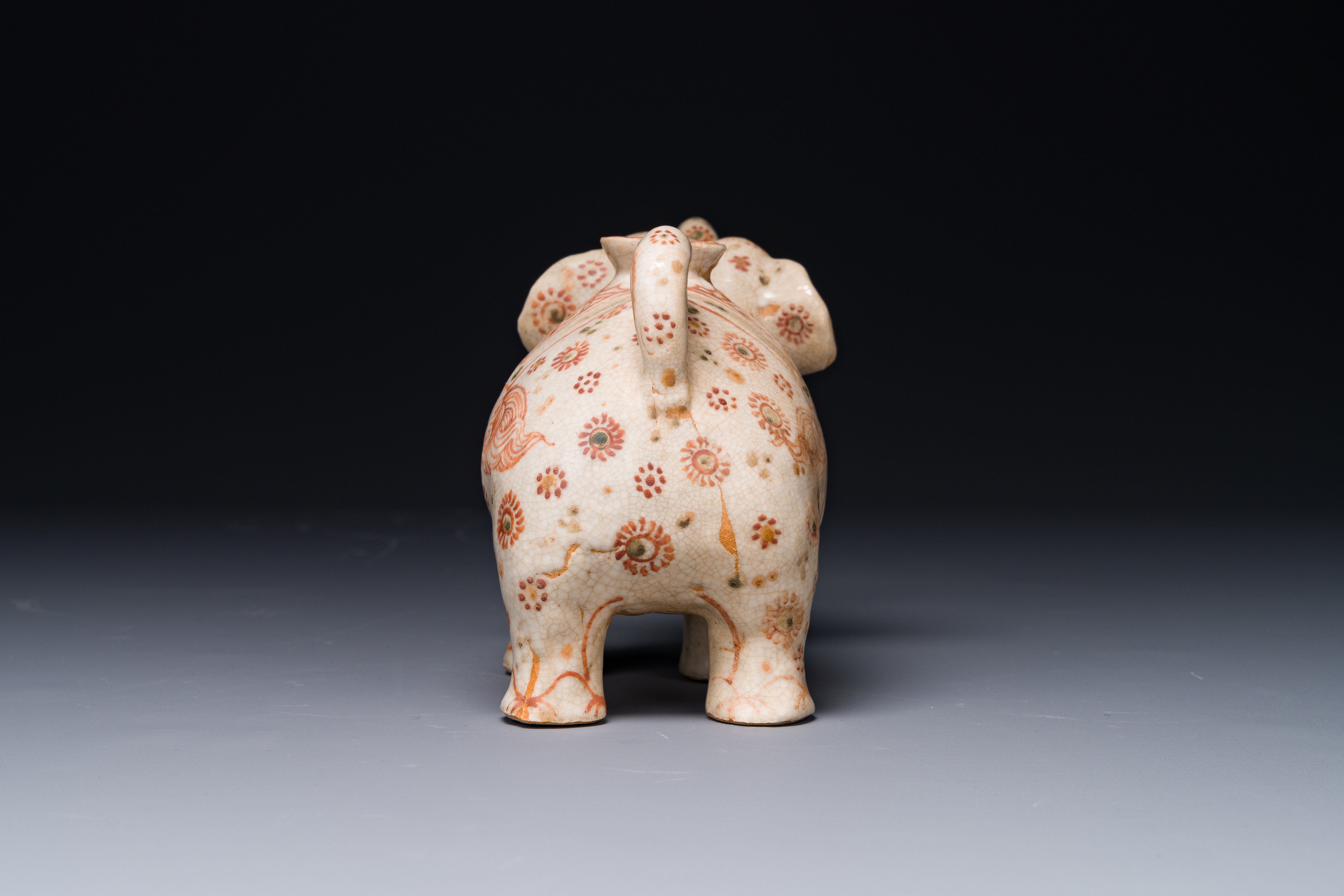 A rare Vietnamese polychrome painted stoneware elephant shaped jug, Le dynasty, 16th C. - Image 3 of 8