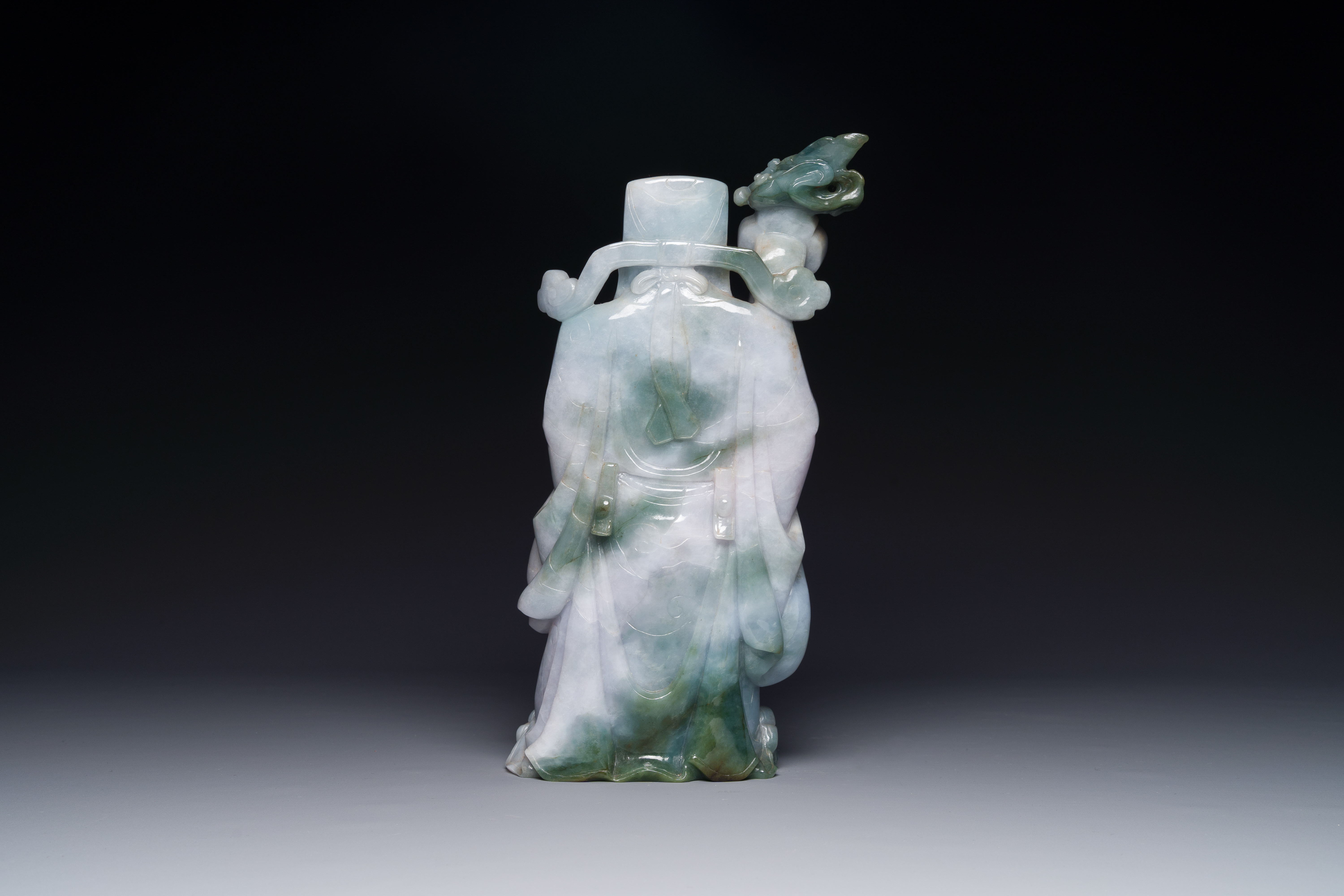 A Chinese celadon and white jade figure of Lu Xing, 20th C. - Image 2 of 4