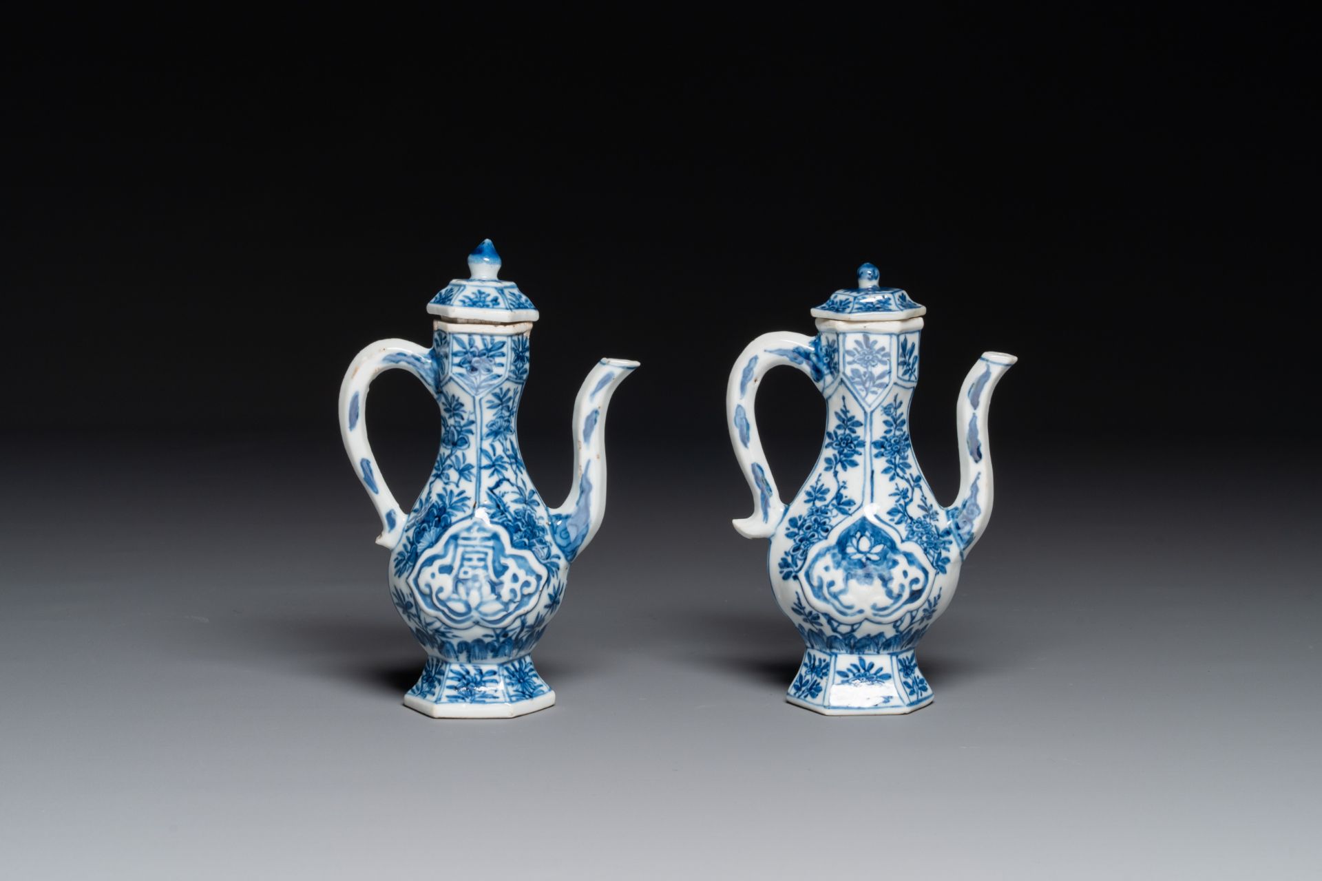 Two Chinese blue and white ewers and covers, Kangxi - Image 4 of 6