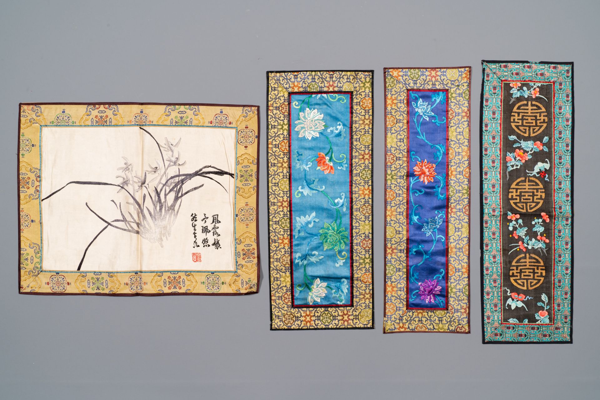 A group of eight pieces of Chinese embroidered silk, 19/20th C. - Bild 7 aus 8