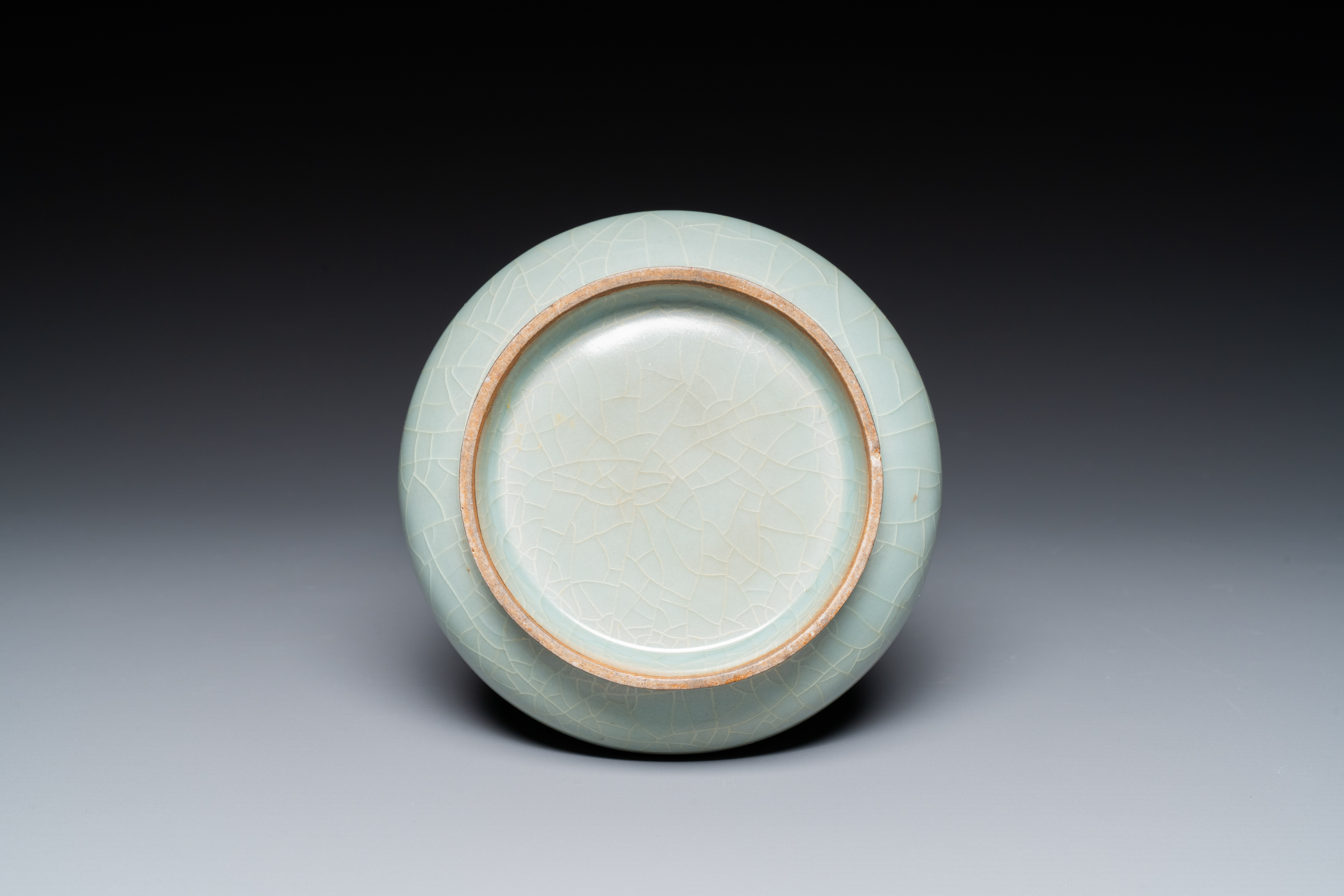 A Chinese Longquan celadon bottle vase, Song/Ming - Image 6 of 9