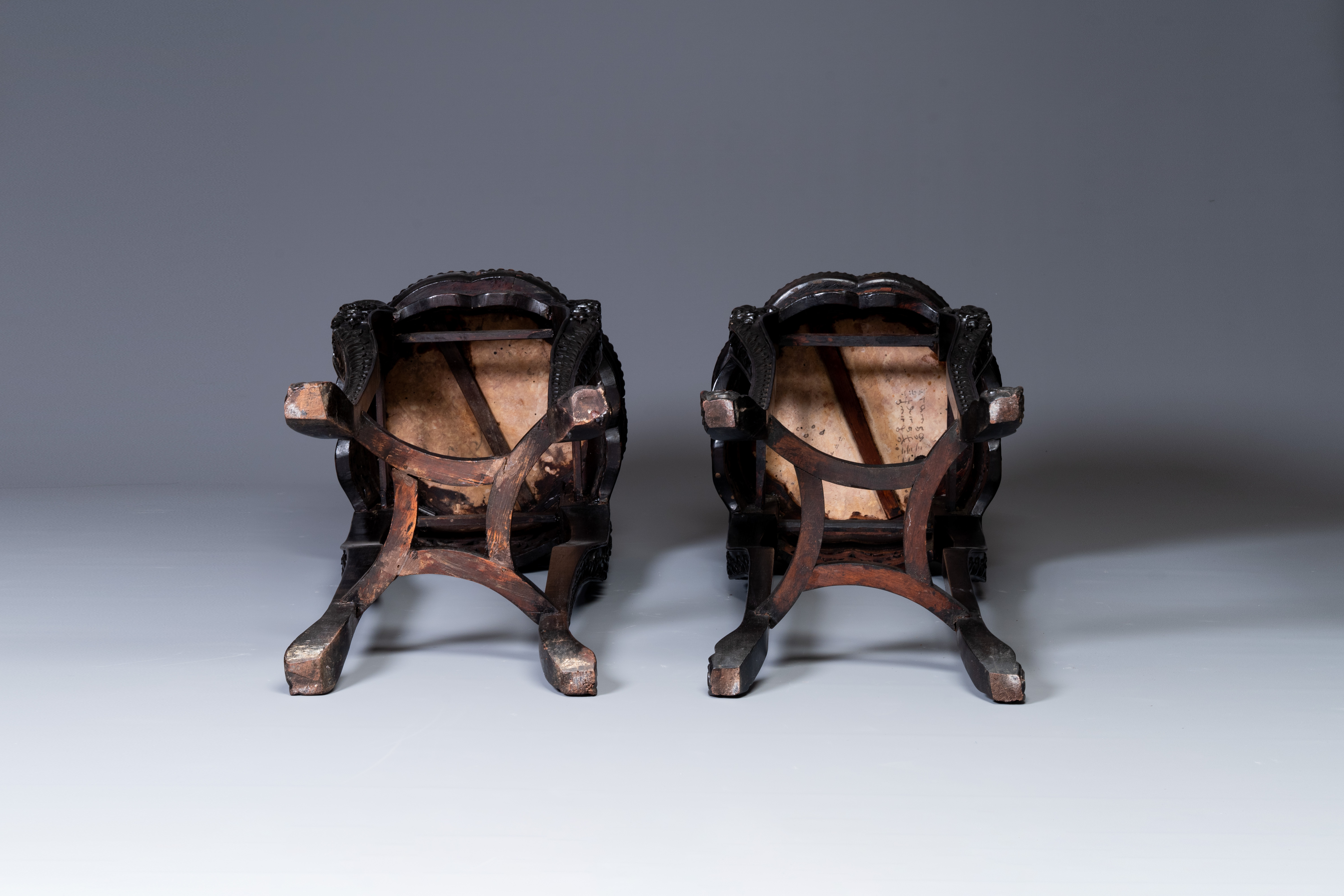 A pair of tall Chinese carved wooden stands with marble tops, 19th C. - Image 5 of 5