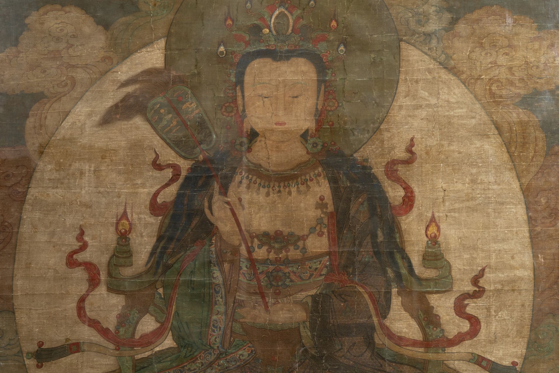 Chinese school: Portrait of Avalokitesvara, ink and colour on silk, Ming - Image 4 of 5