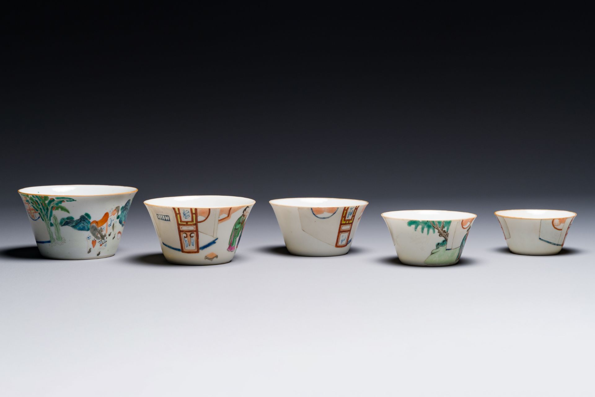 A rare set of ten Chinese famille rose 'erotic' nesting bowls, Daoguang mark and of the period - Bild 9 aus 17