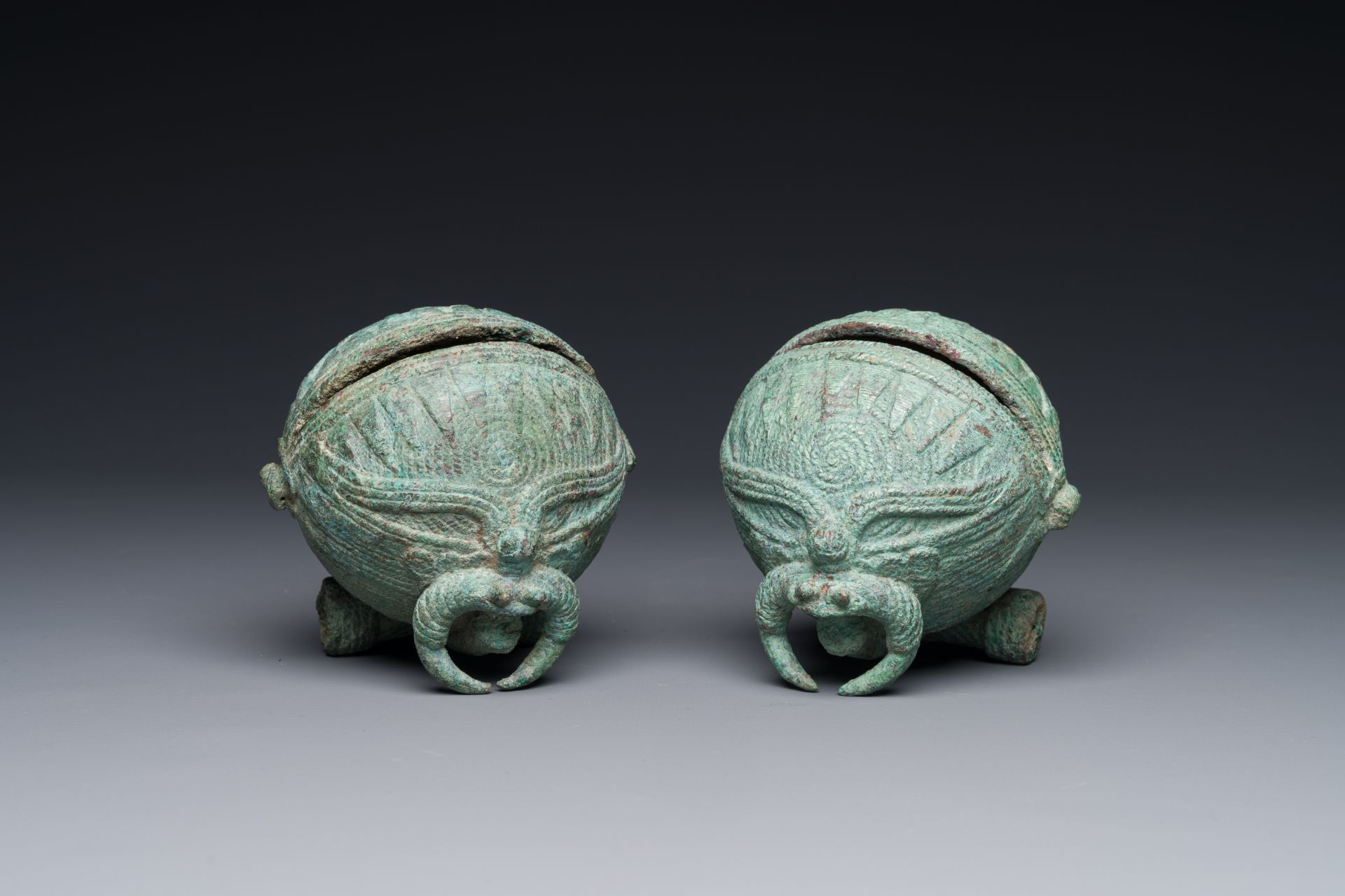 A pair of round bronze bells for water buffalo, Cambodia, Batambang provence, 300 BC - Image 2 of 15