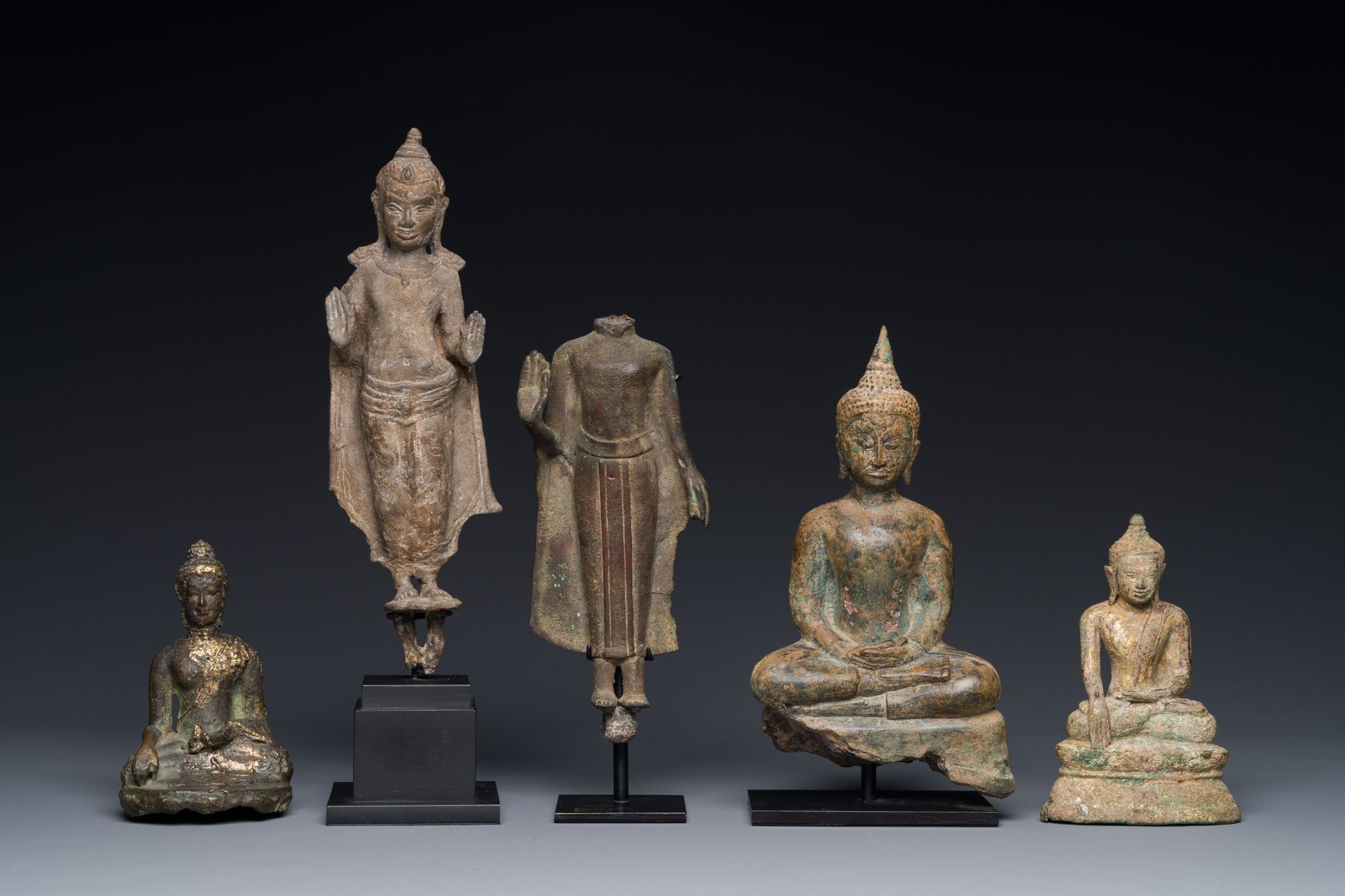 A group of five bronze figures of Buddha, Thailand and Indonesia, 8/17th C. - Image 5 of 15