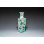 A large Chinese square verte biscuit 'Romance of the Three Kingdoms' vase, 19th C.