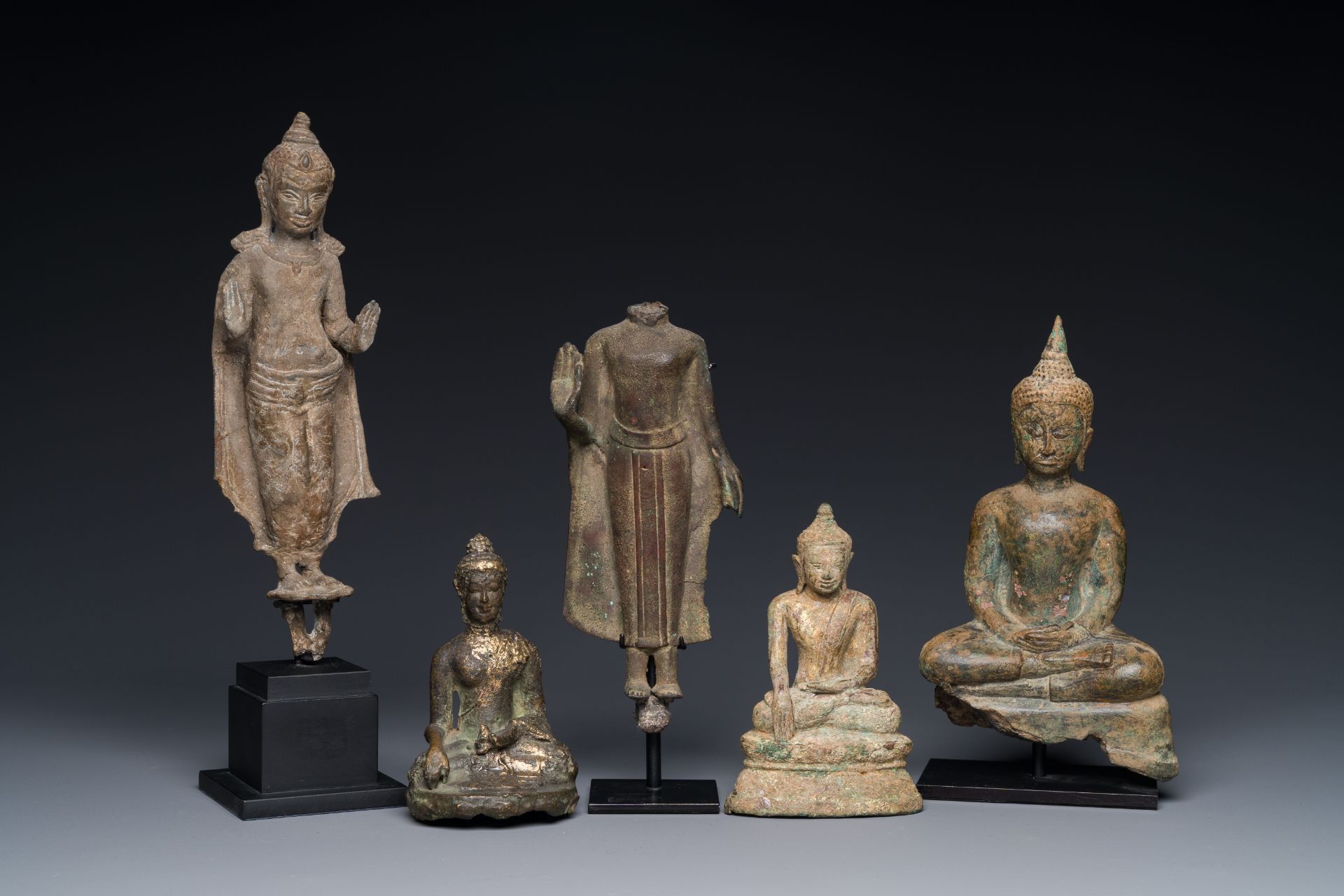 A group of five bronze figures of Buddha, Thailand and Indonesia, 8/17th C. - Image 2 of 15